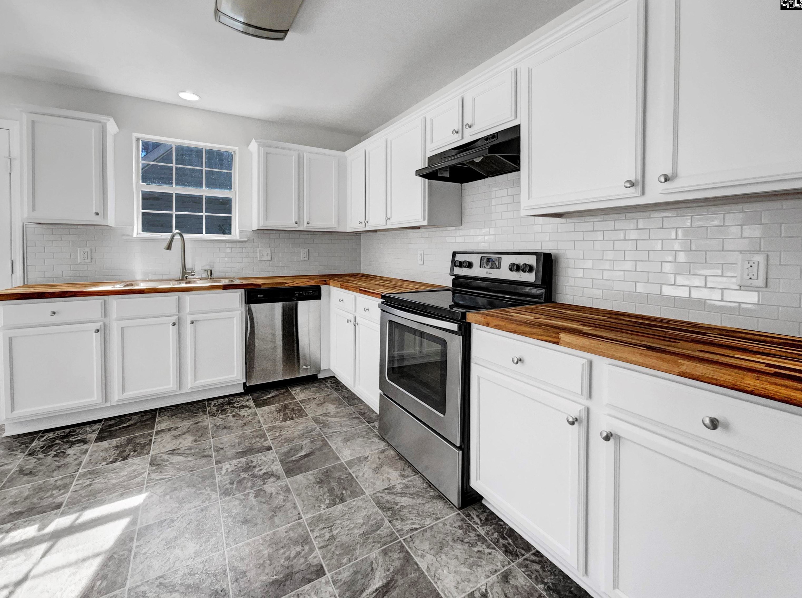 105 Brk Holw Dr, Columbia SC 29229-8812 exterior