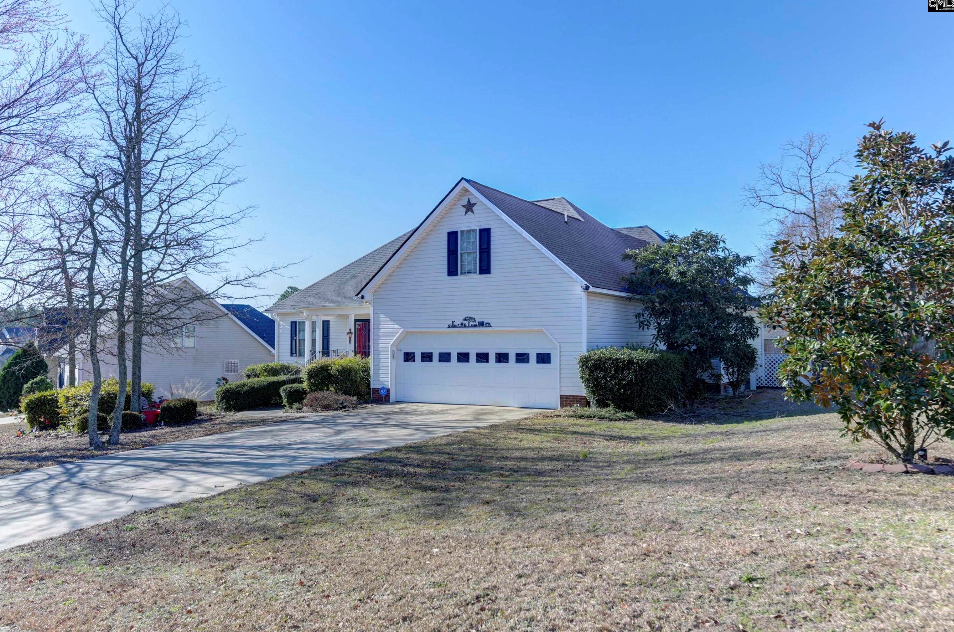 405 Century Farm Ct, Lexington, SC 29073