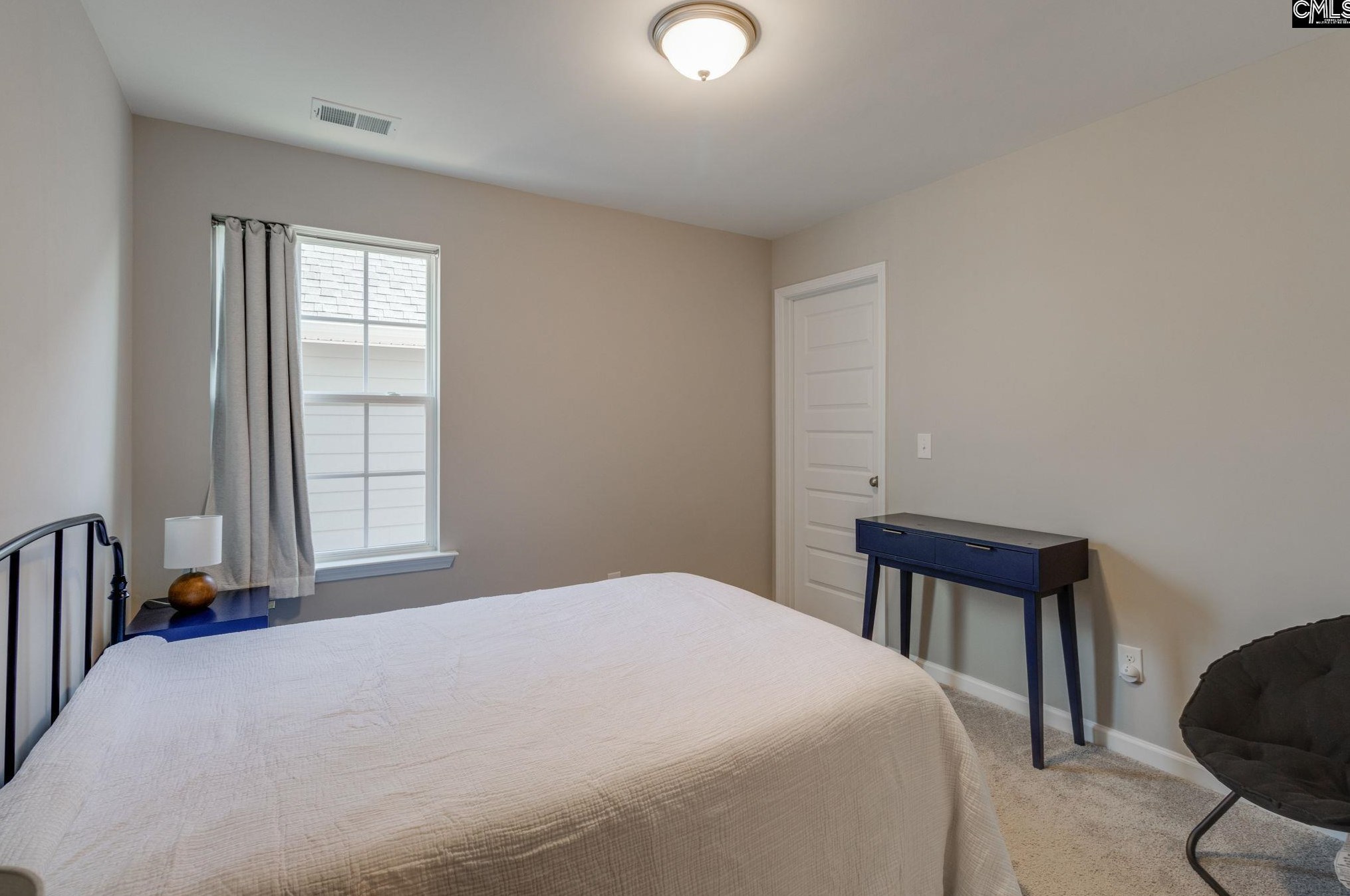 472 Harbour Pointe Dr, Columbia SC  29229-7591 exterior