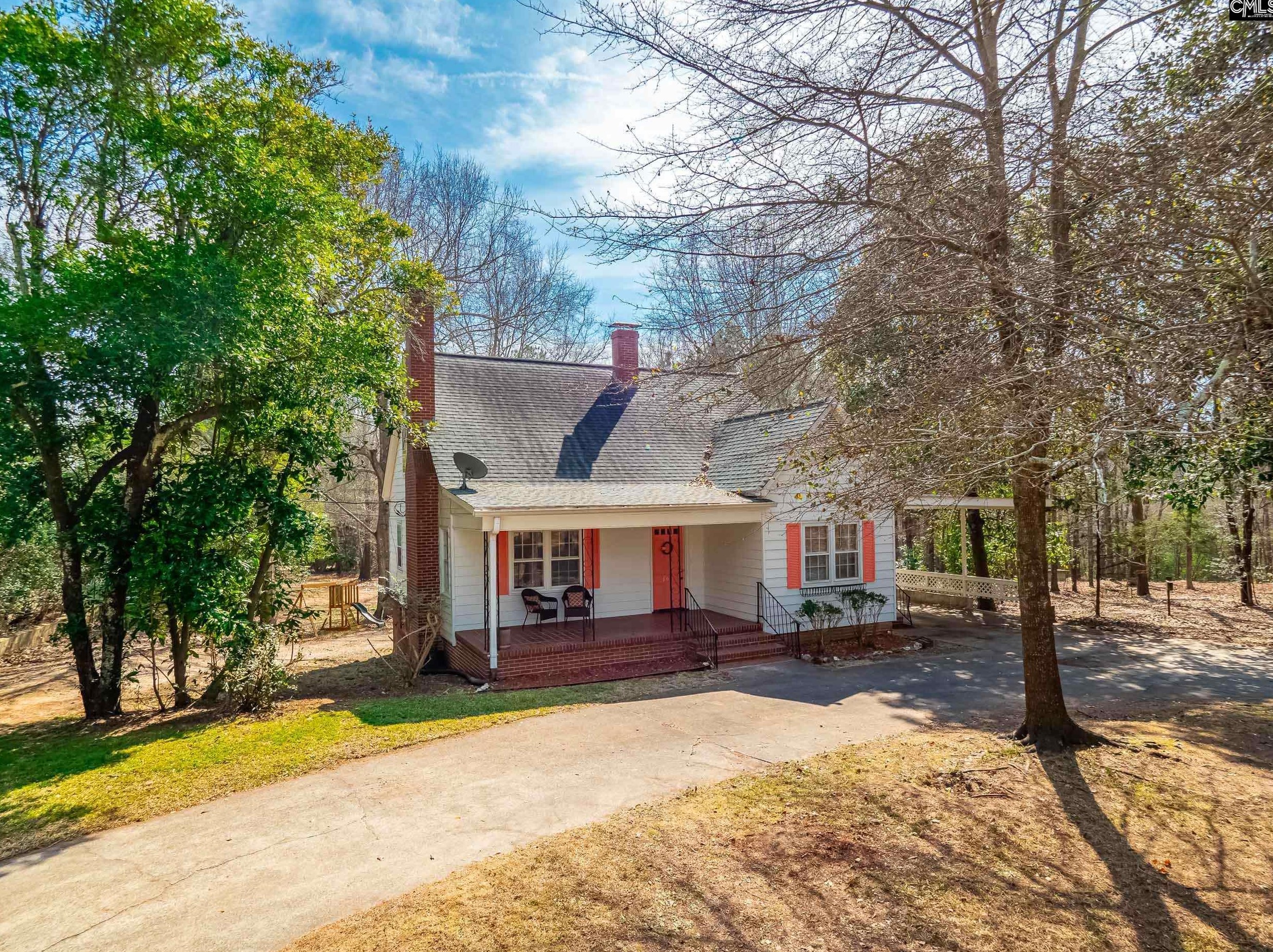 606 Columbia Rd, Meeting Street, SC 29824-1229