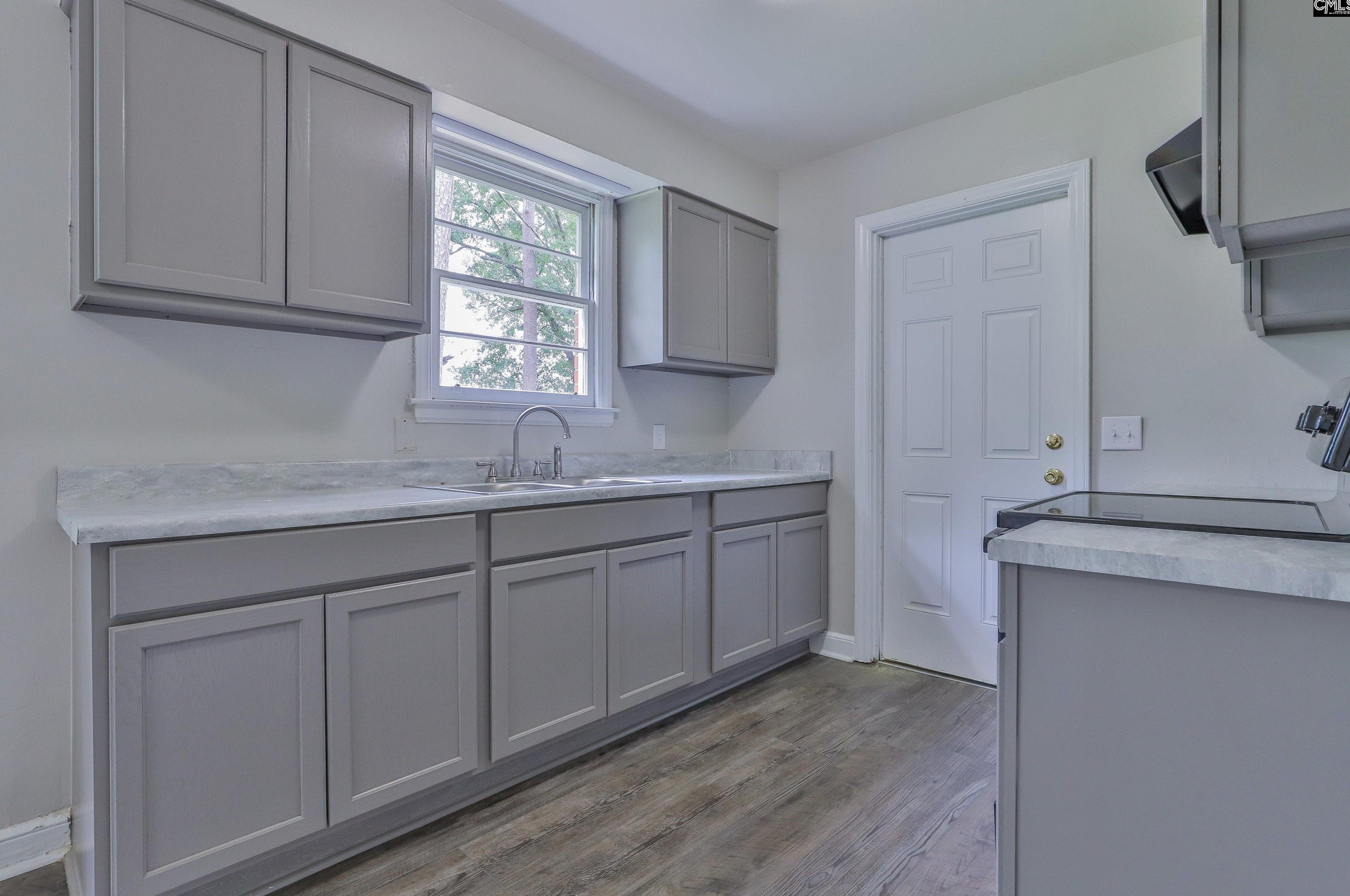 1631 Haviland Cir, Columbia SC  29210-4029 exterior