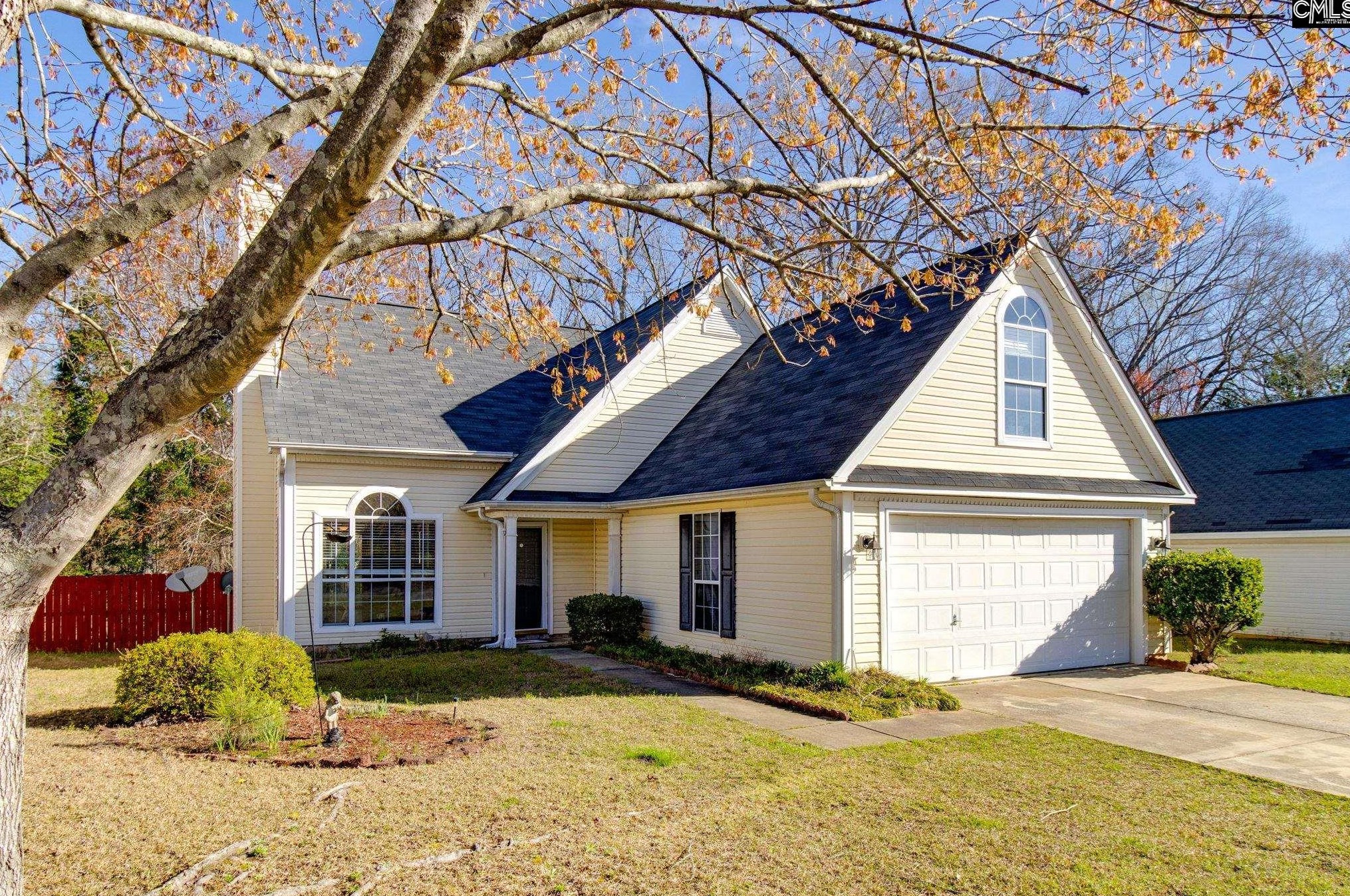 423 Hayfield Ln, Lexington, SC 29072
