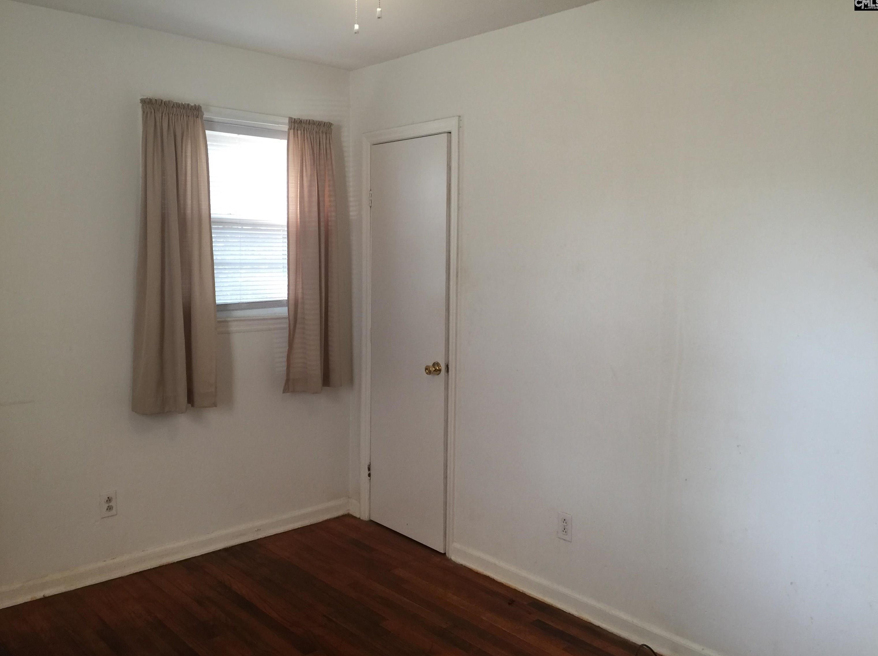 4337 Mellowood Dr, Columbia SC  29209-5035 exterior