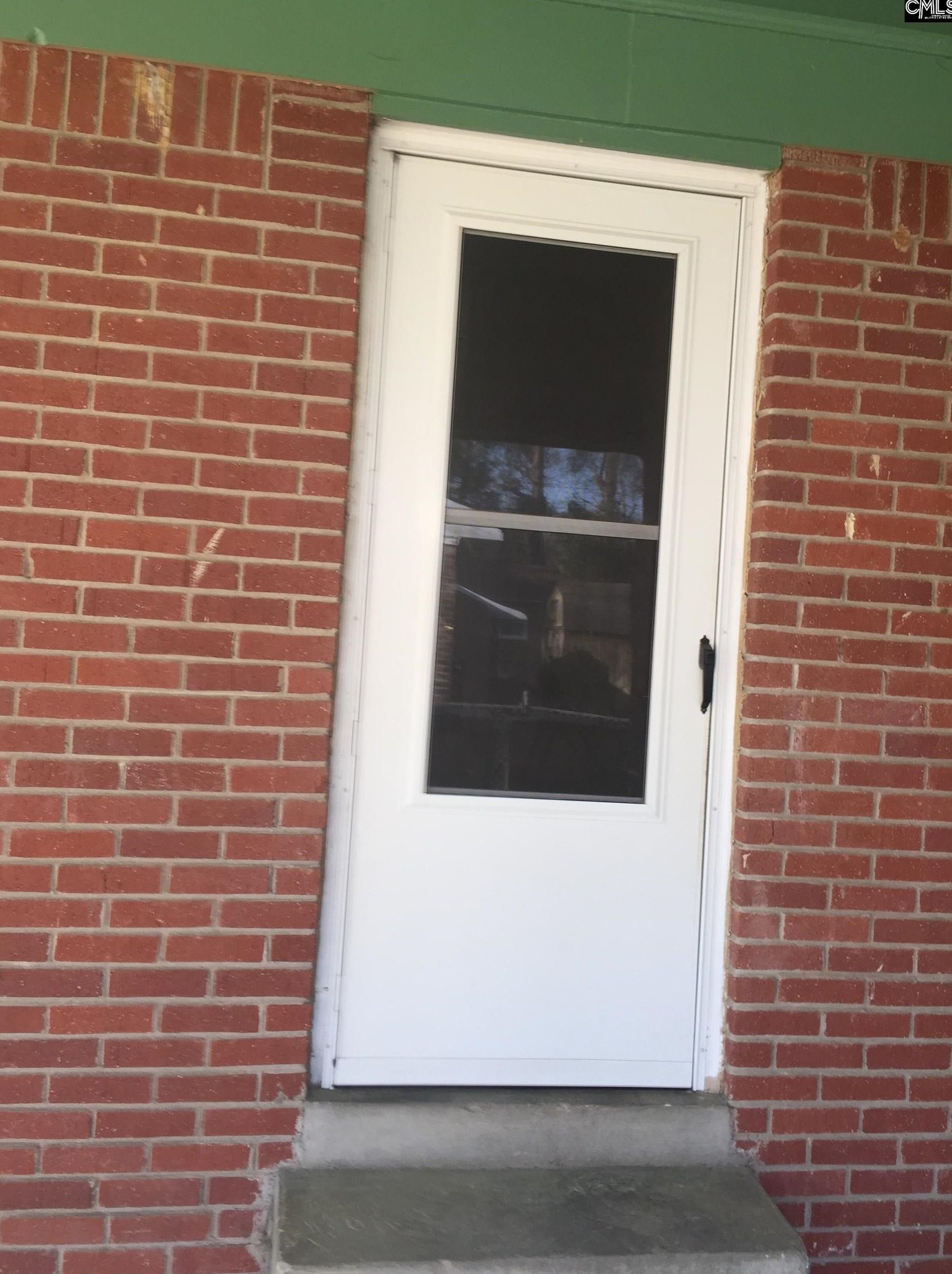 4337 Mellowood Dr, Columbia SC  29209-5035 exterior