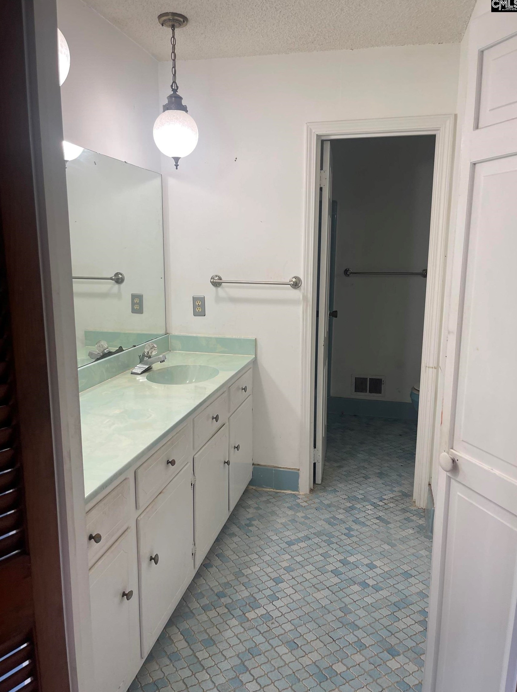 9423 Martindale Rd, Columbia SC 29223-2018 exterior