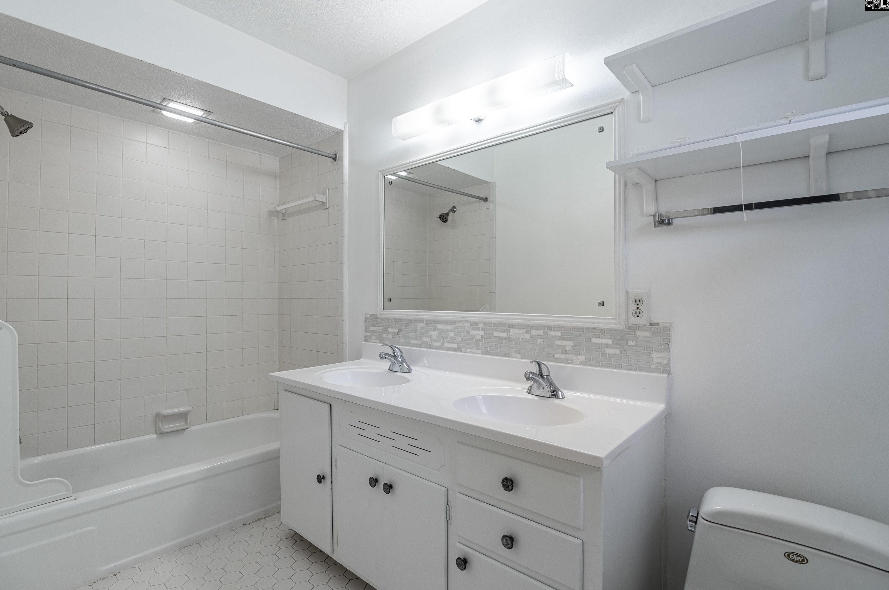 3129 Barnes Springs Rd, Columbia SC 29204-4207 exterior