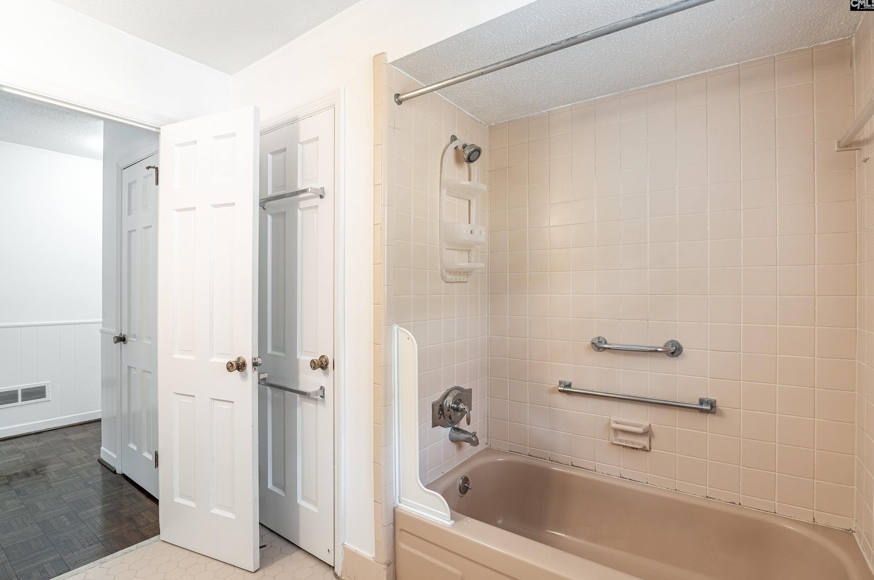 3129 Barnes Springs Rd, Columbia SC 29204-4207 exterior