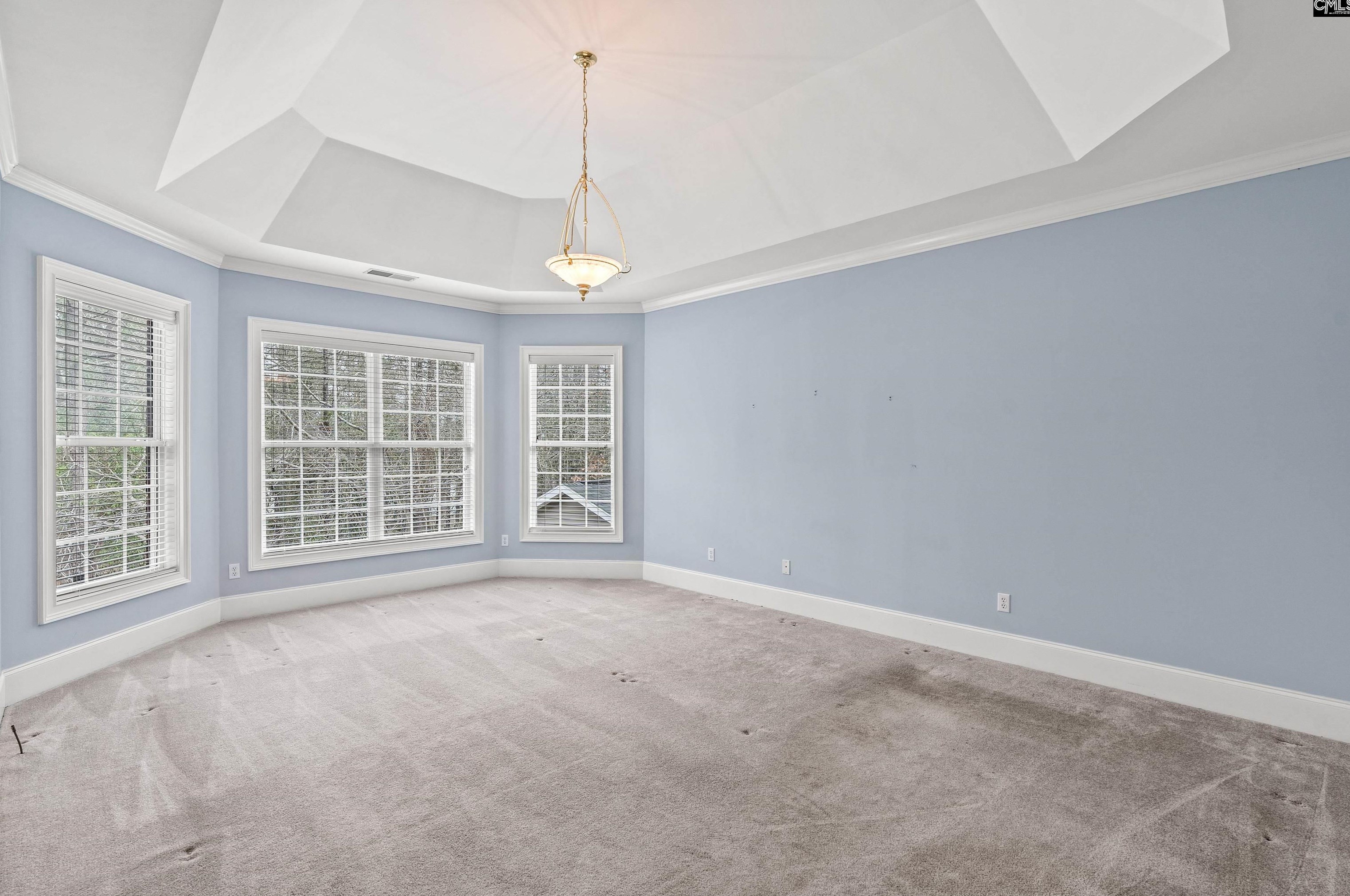 201 Arcadia Lk Dr, Columbia SC 29206-1321 exterior