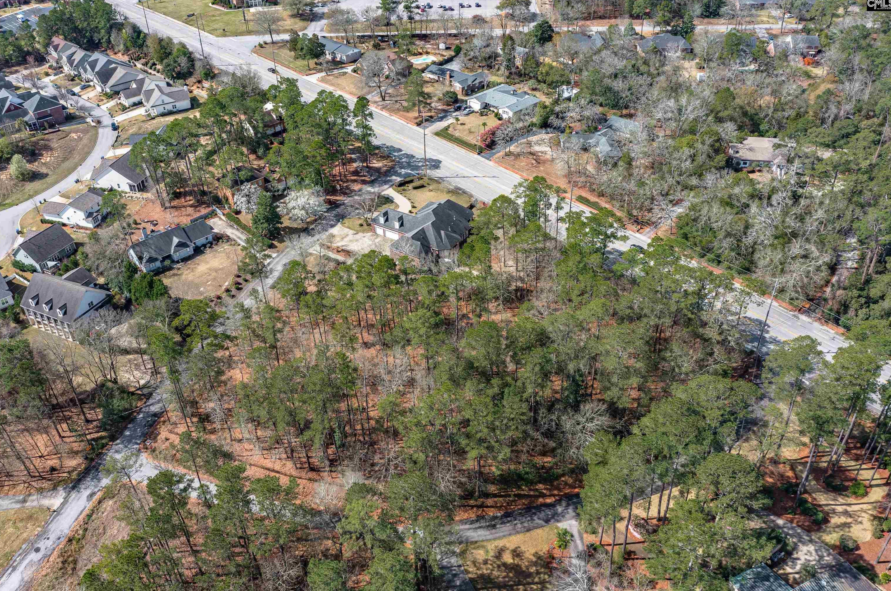 201 Arcadia Lk Dr, Columbia SC 29206-1321 exterior