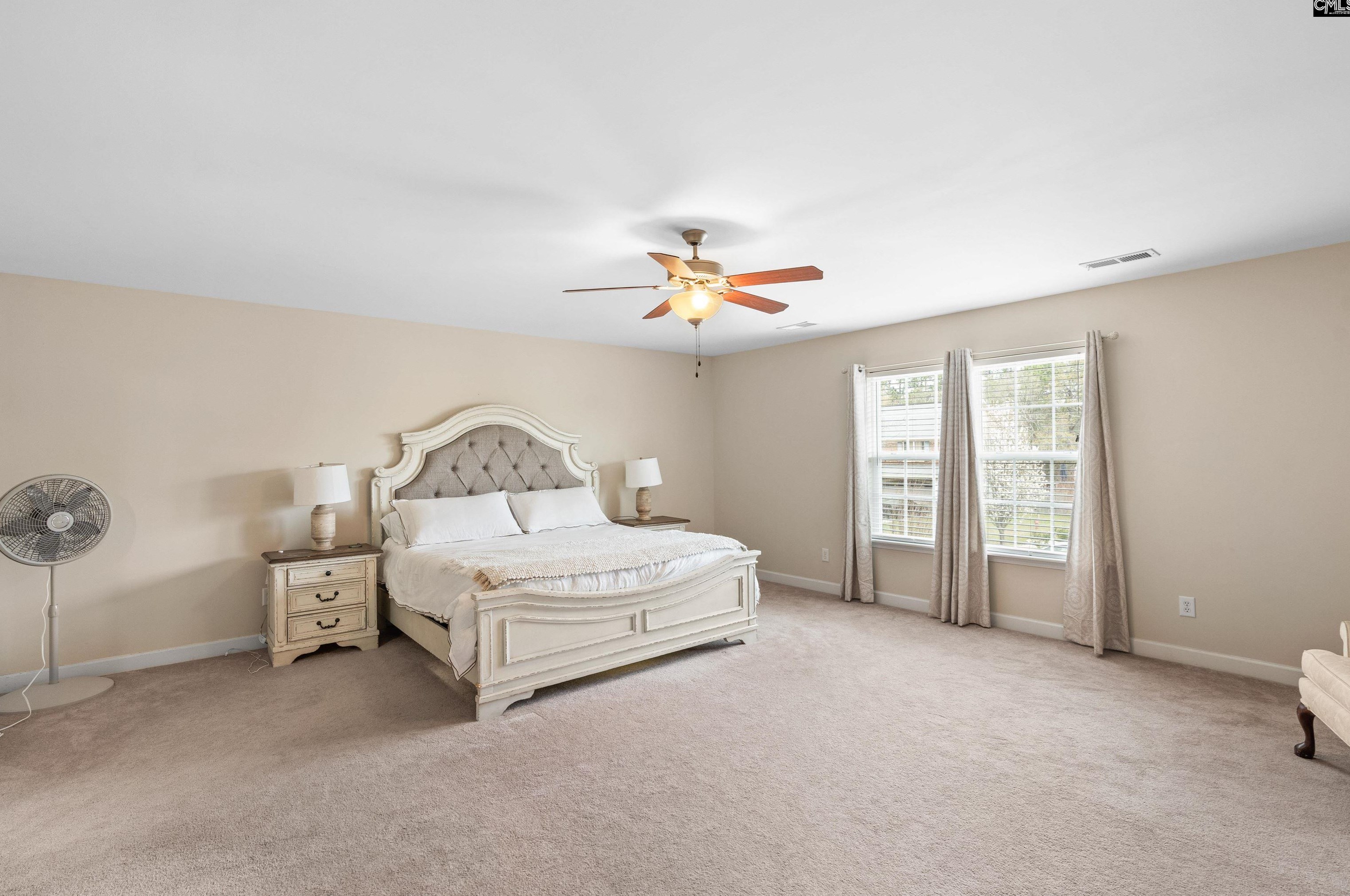 11 Heatherwood Dr, Lugoff SC  29078-7103 exterior