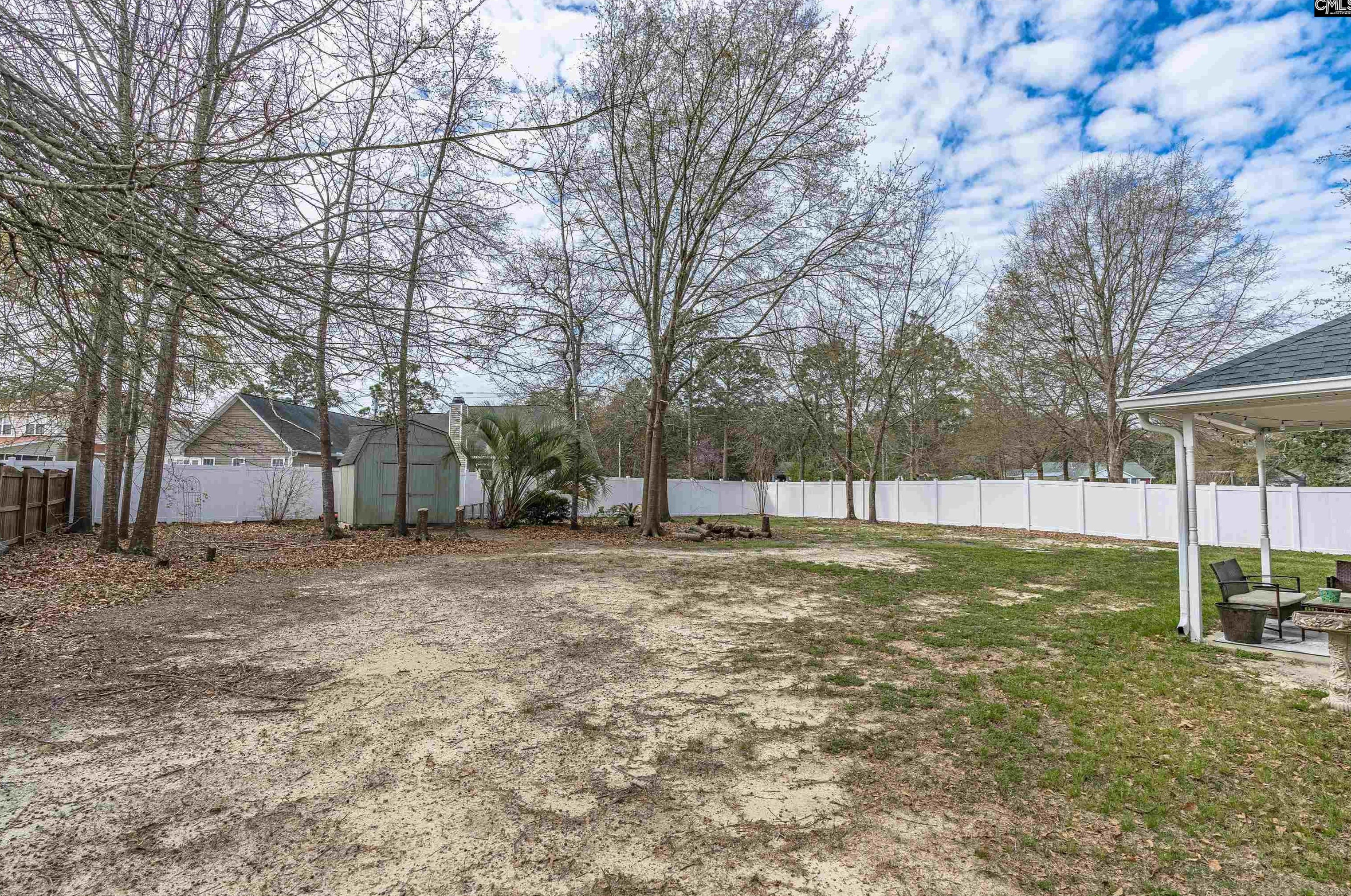 11 Heatherwood Dr, Lugoff SC  29078-7103 exterior