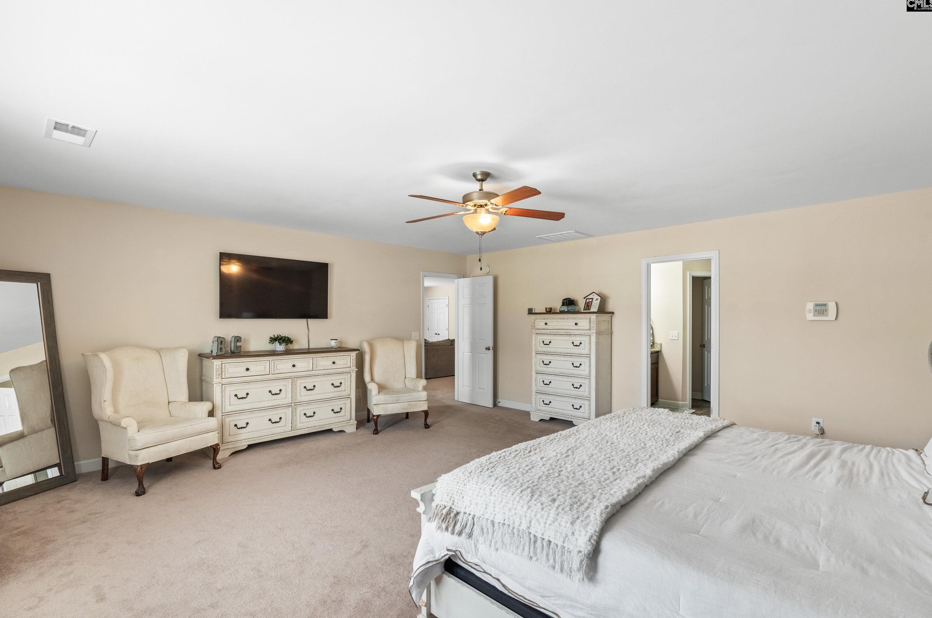 11 Heatherwood Dr, Lugoff SC  29078-7103 exterior