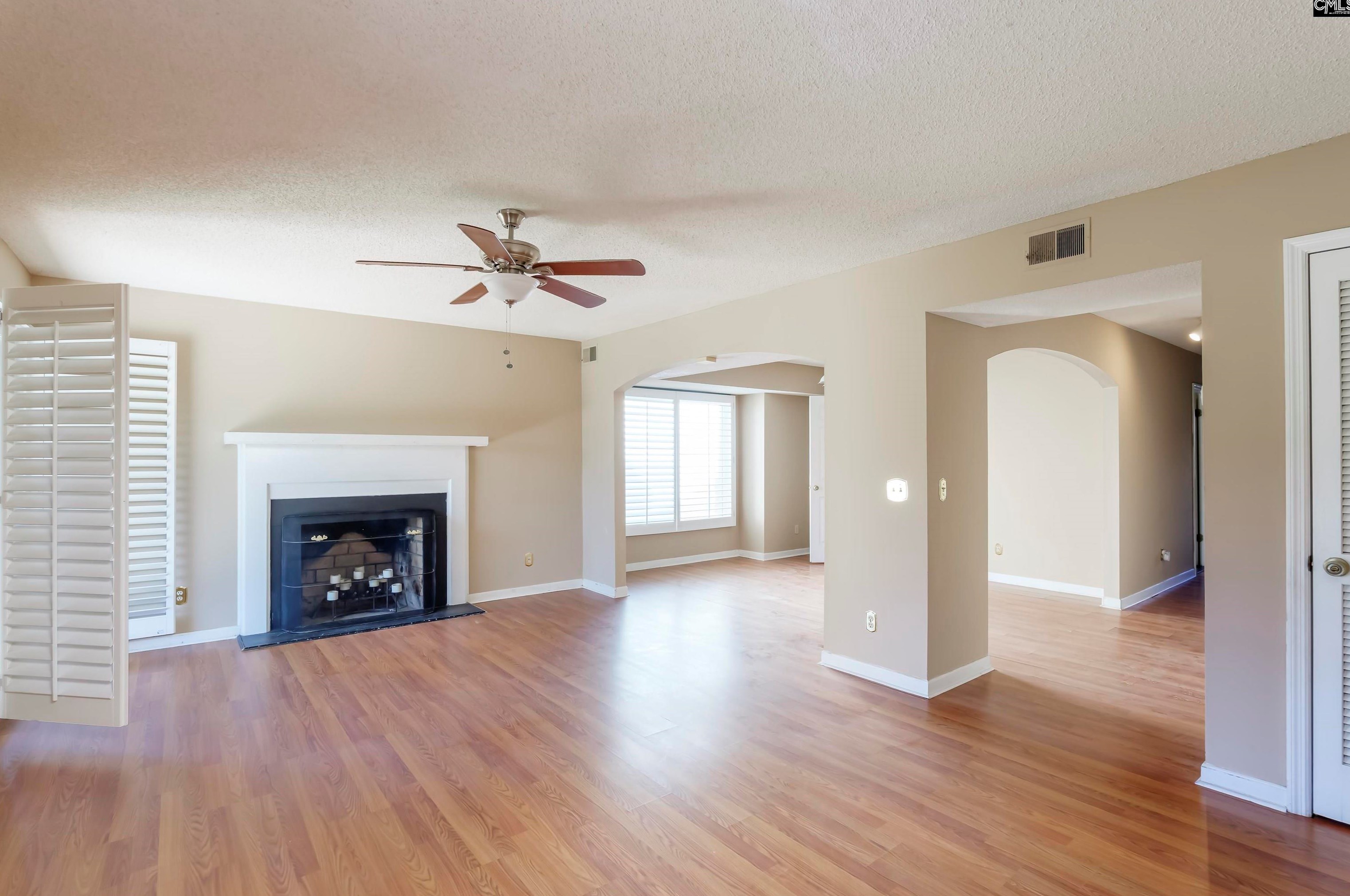 140 Lionsgate Dr, Columbia, SC 29223-6427