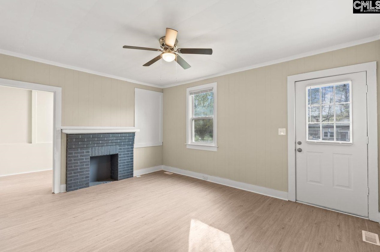 1619 Winyah Dr, Columbia SC  29203-2928 exterior