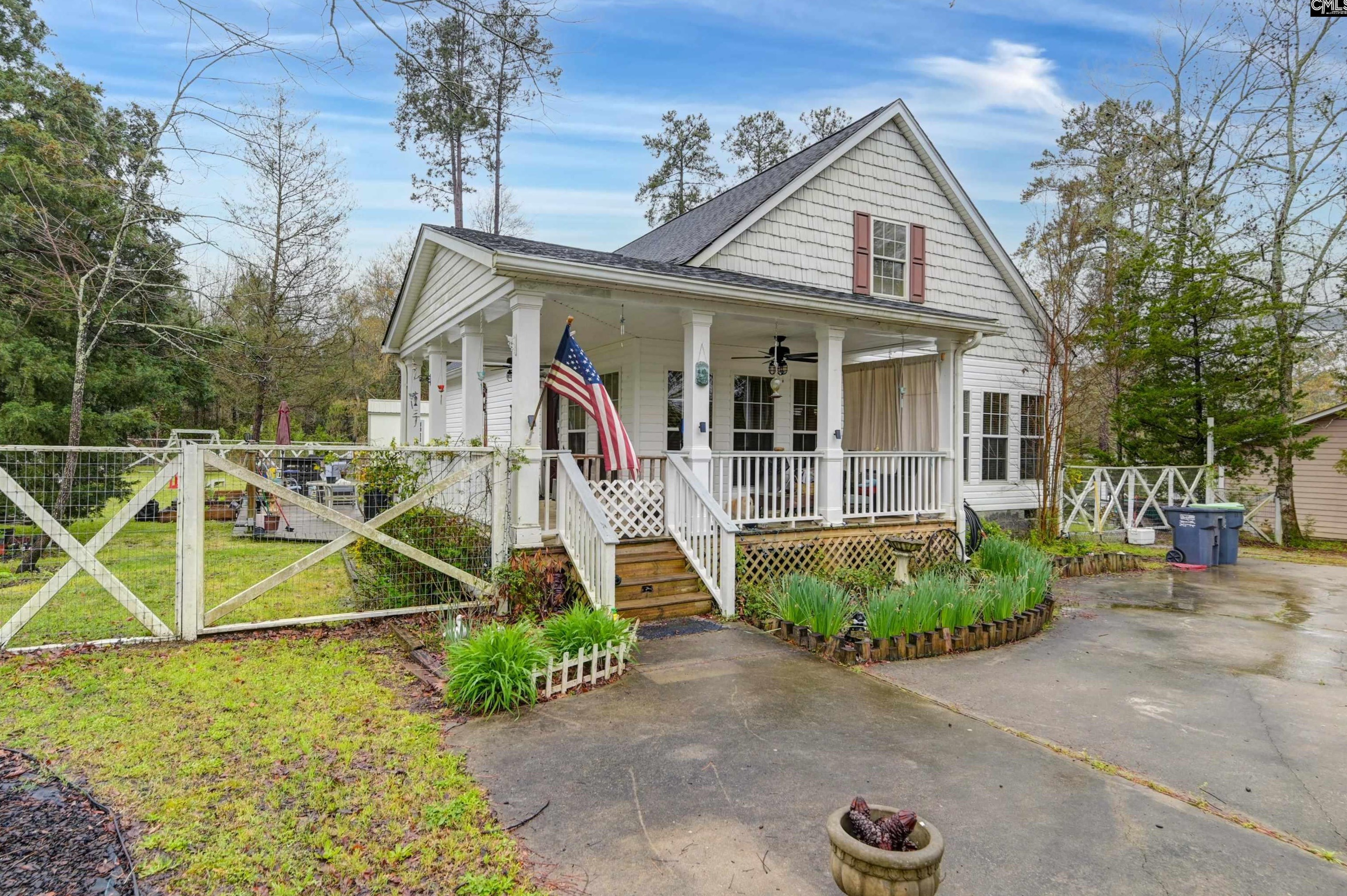 465 Smallwood Dr, Lake Murray, SC 29036