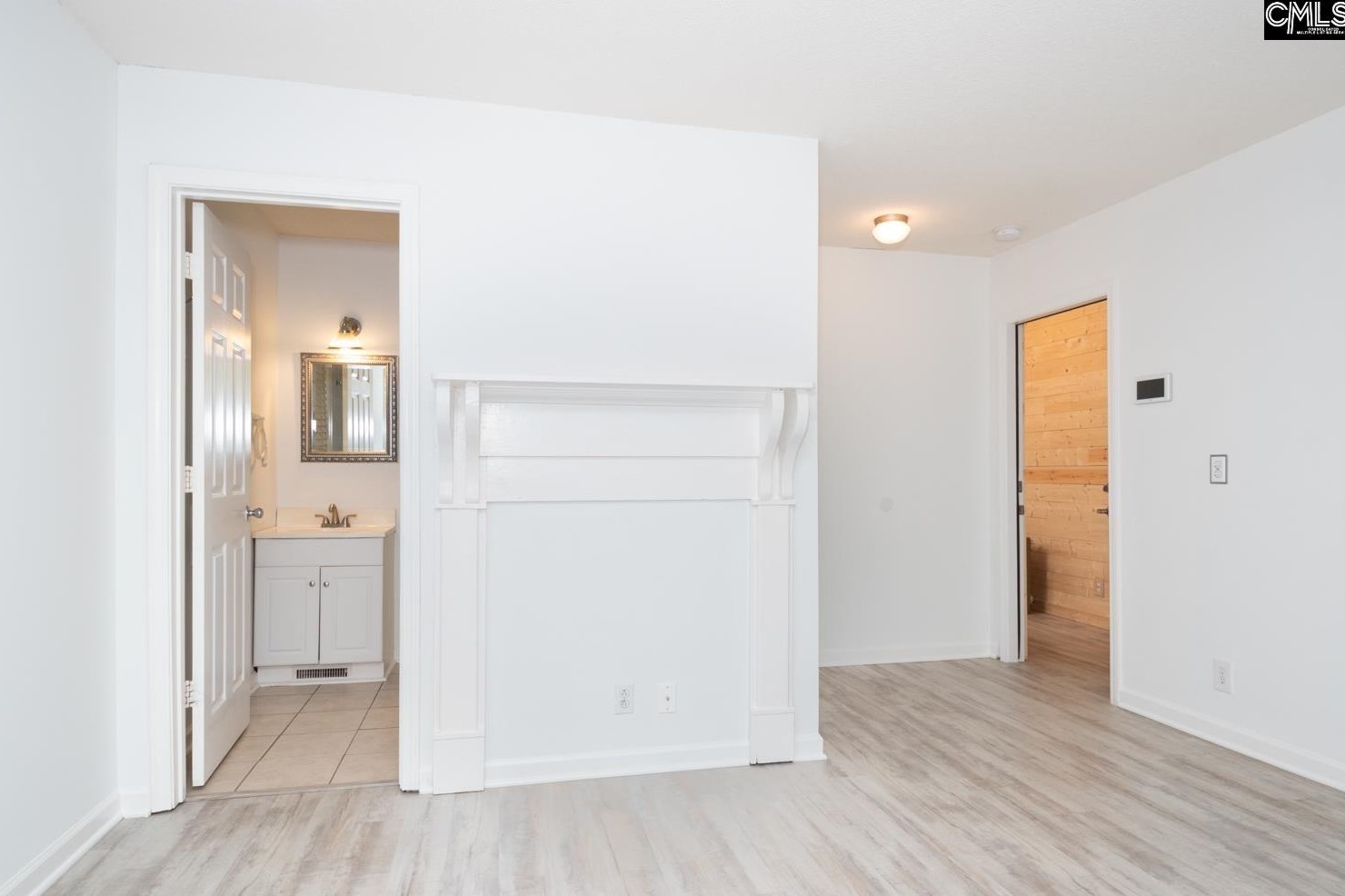 51 Downing St, Columbia SC 29209-1103 exterior