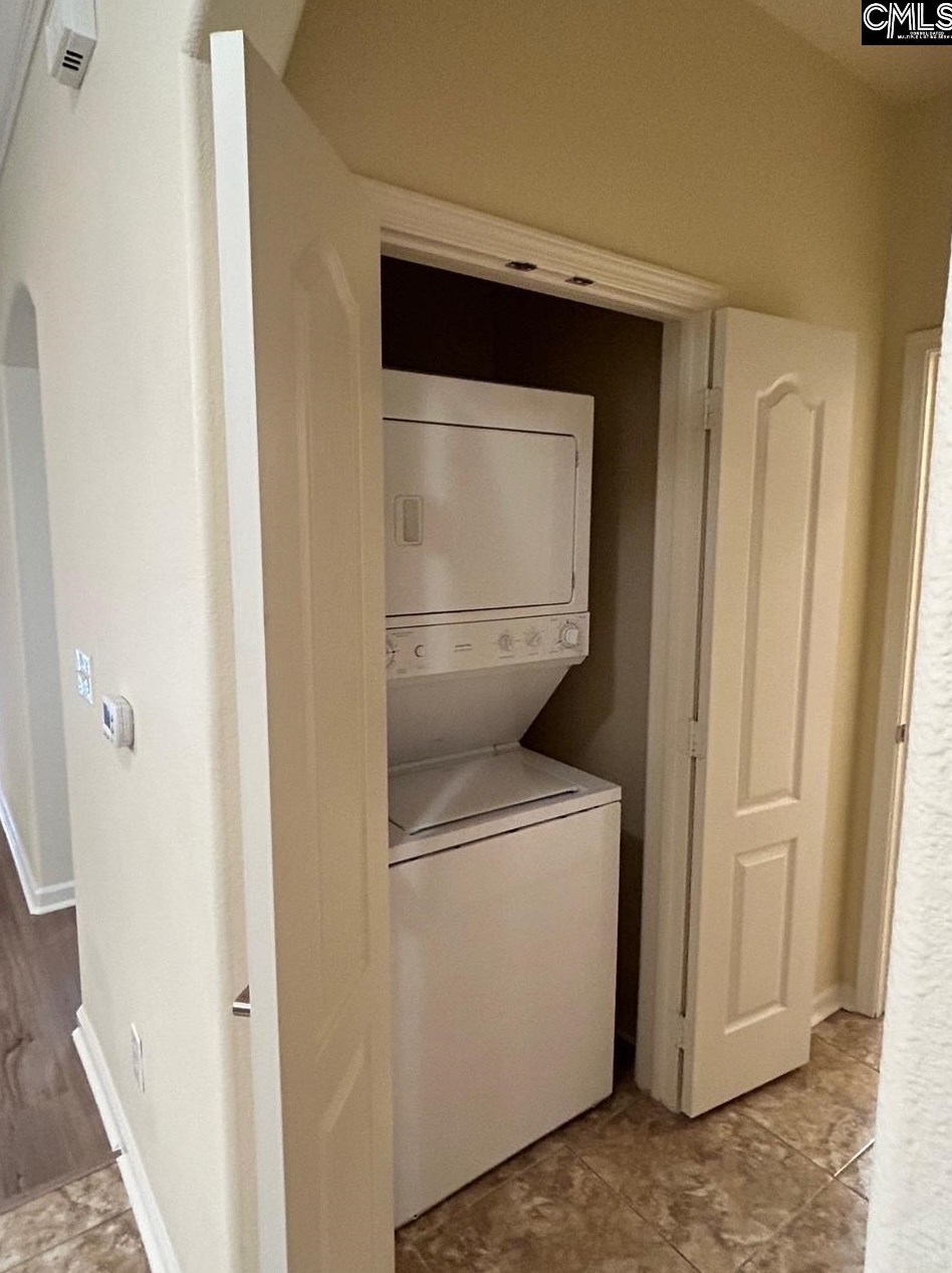 1085 Shop Rd, Columbia SC  29201-4769 exterior