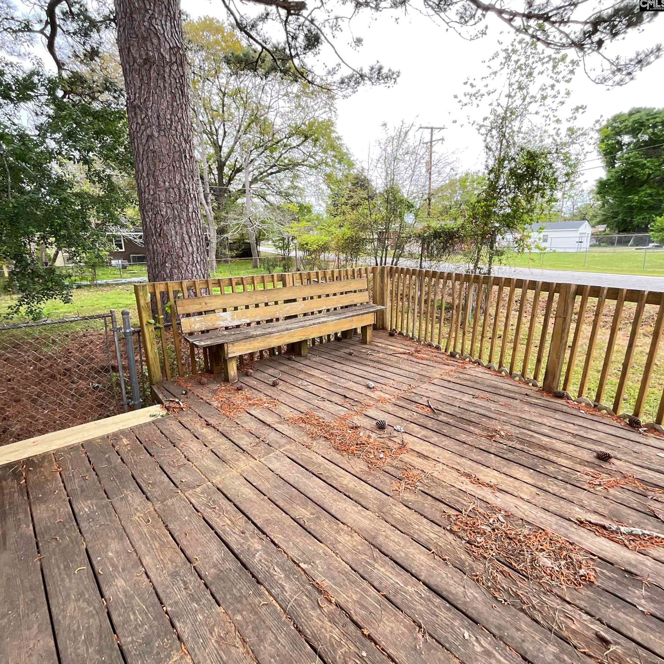 1501 Aralia Dr, Columbia SC exterior