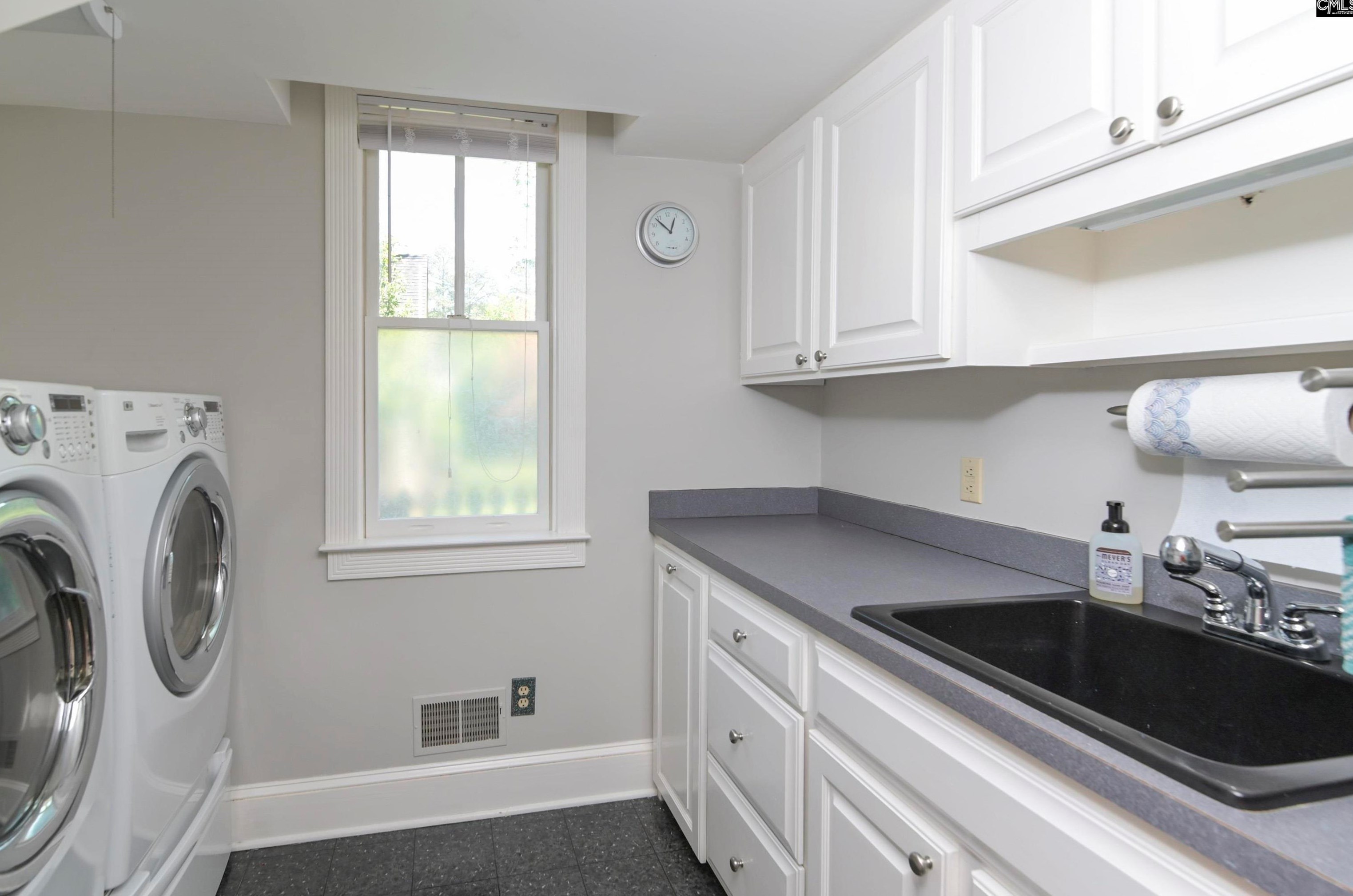 2714 Kiawah Ave, Columbia SC 29205-3168 exterior