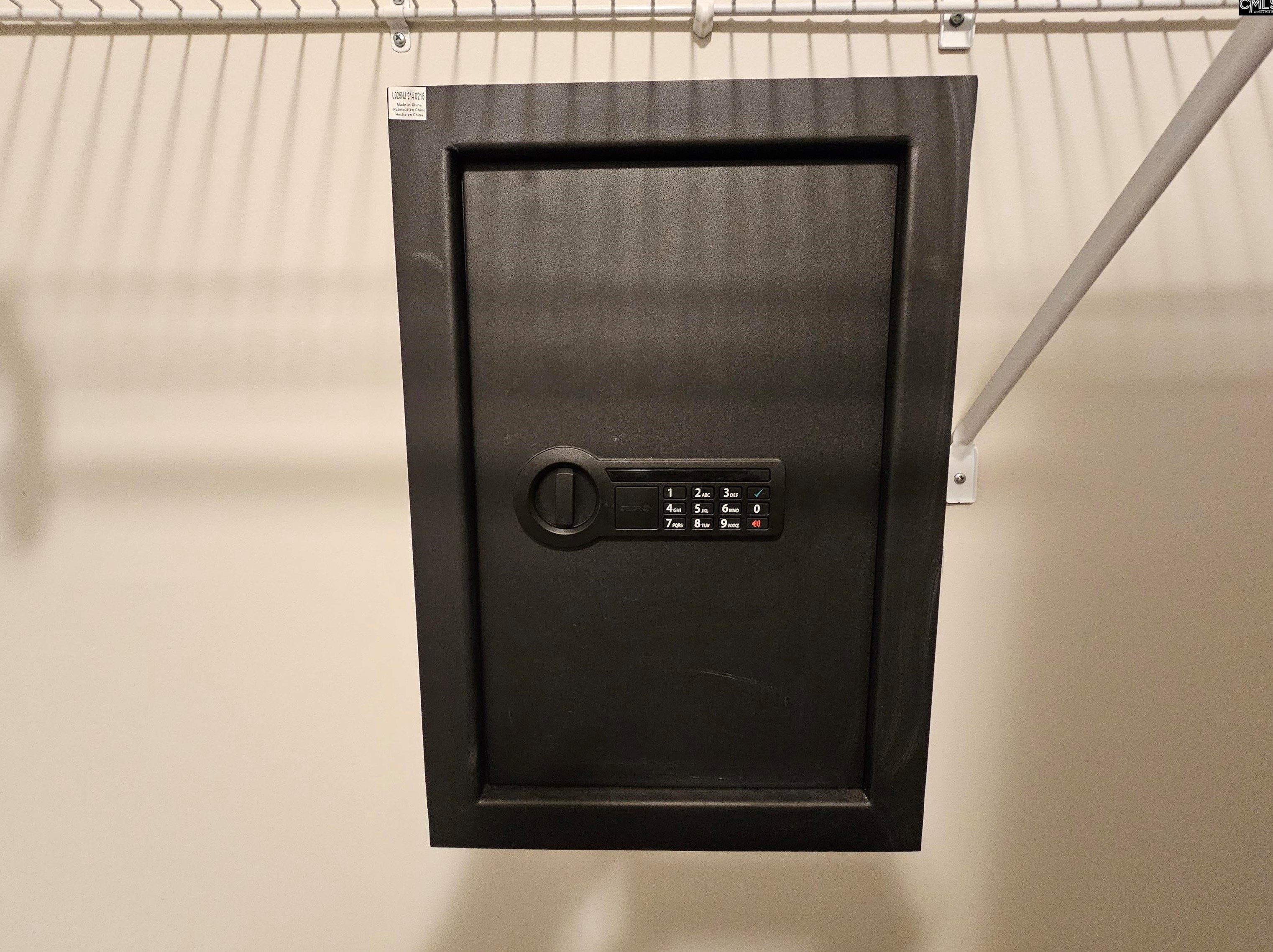 4205 Devine St, Columbia SC 29205-2007 exterior