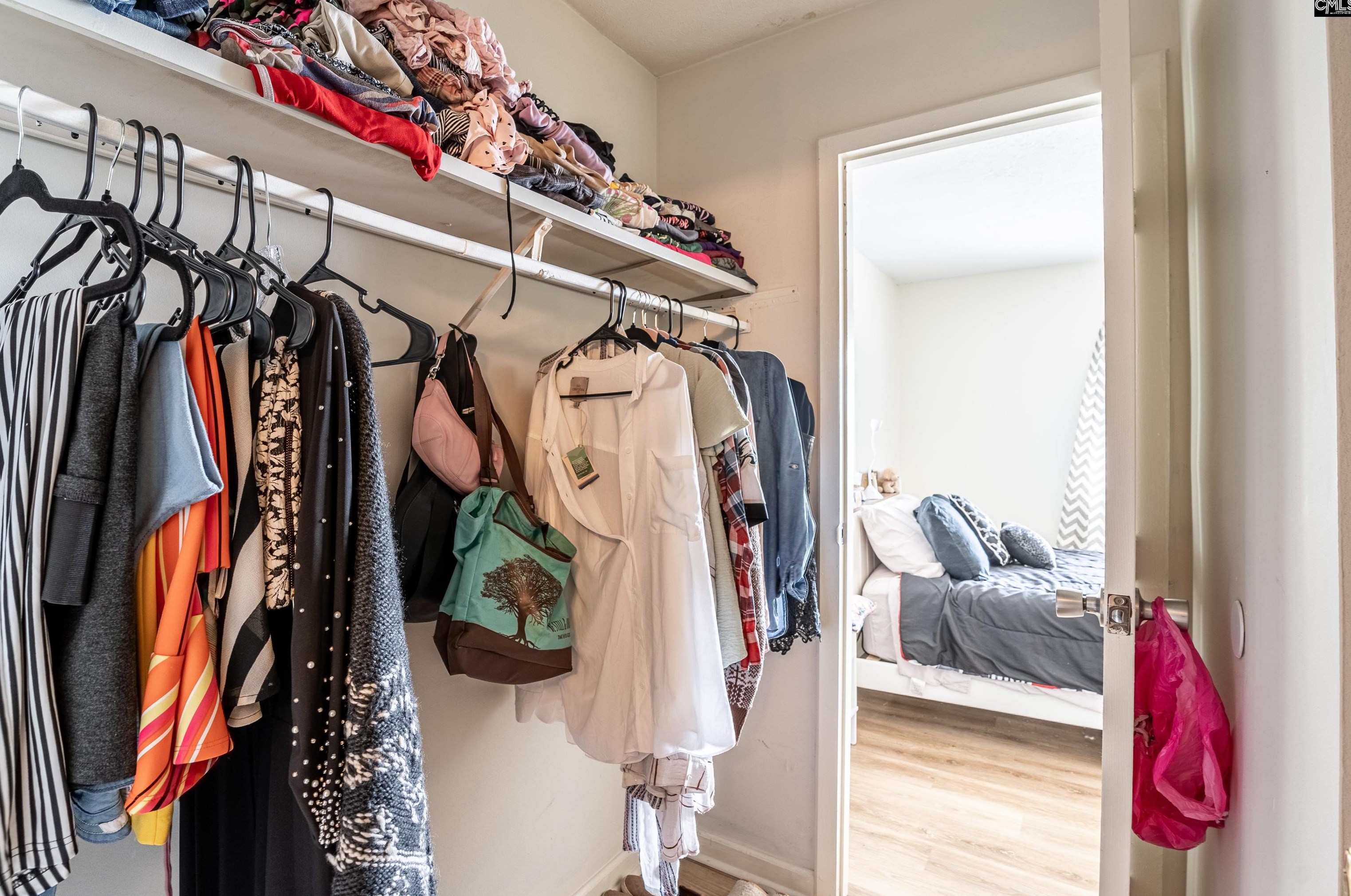 1322 Old Mnr Rd, Columbia SC 29210-6523 exterior