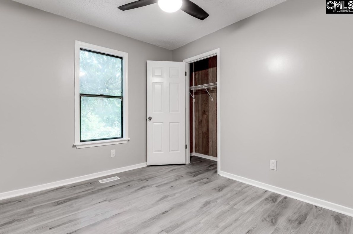 36 Canterbury Ct, Columbia SC 29210-6834 exterior