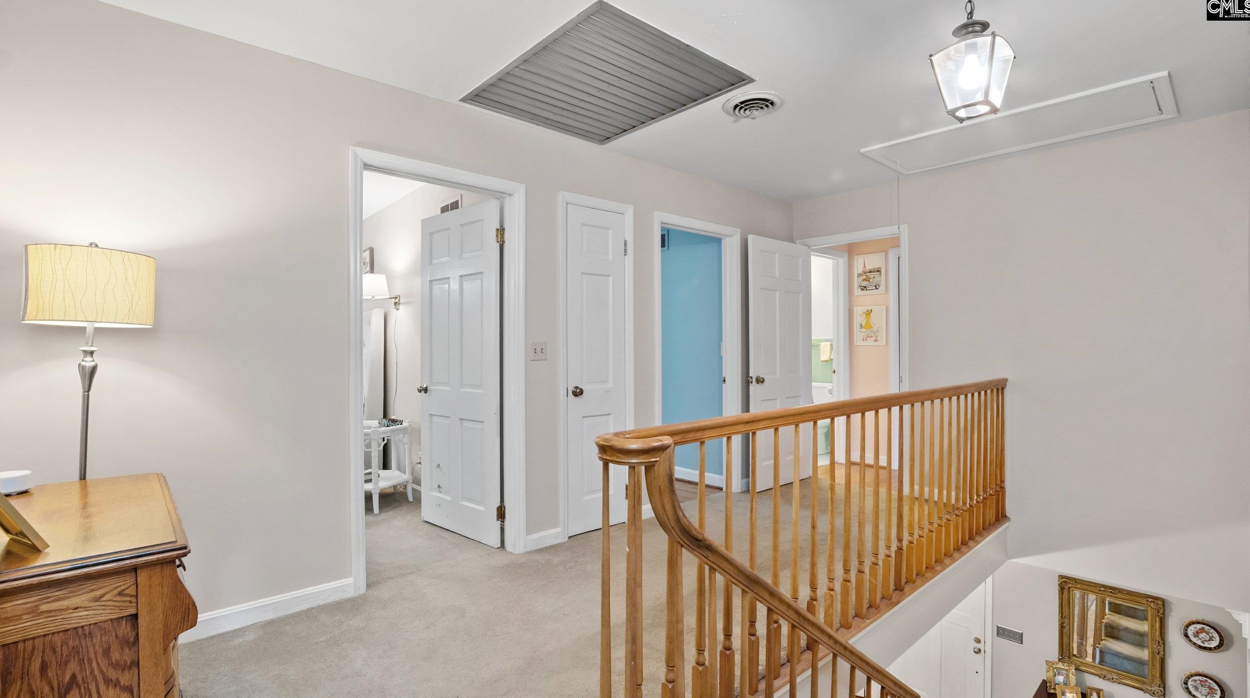 1462 Florawood Dr, Columbia SC  29204-3915 exterior