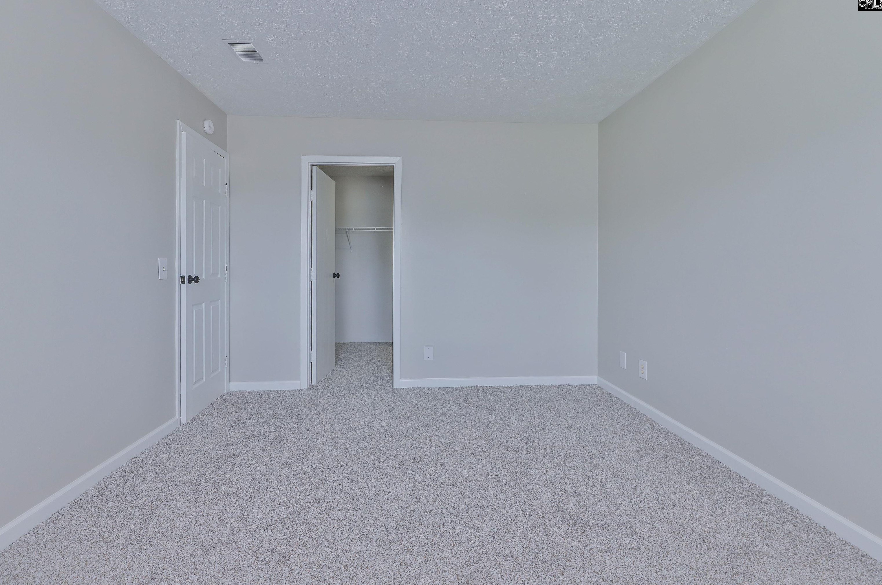 923 Old Mnr Rd, Columbia SC  29210-6523 exterior