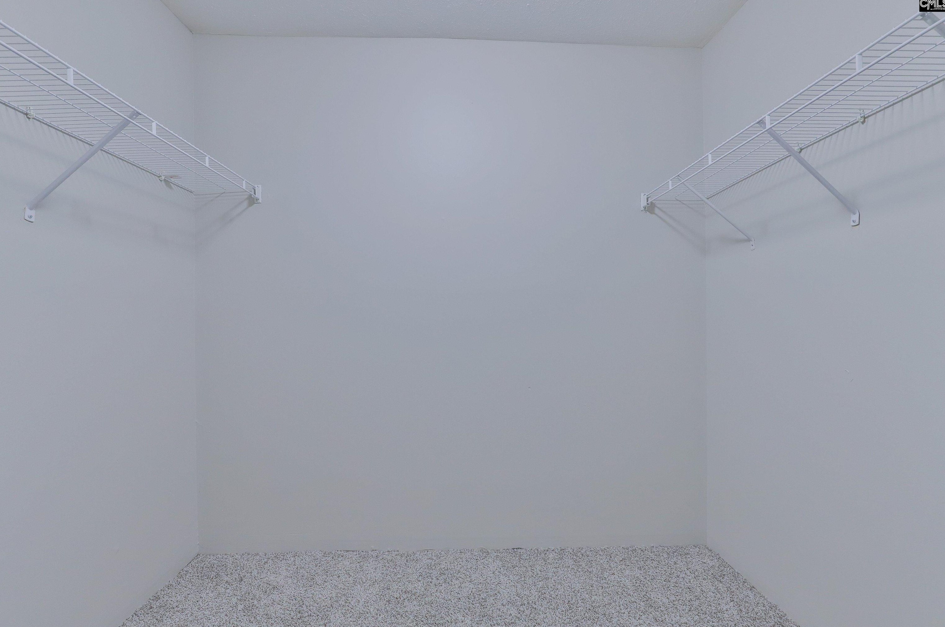 923 Old Mnr Rd, Columbia SC  29210-6523 exterior