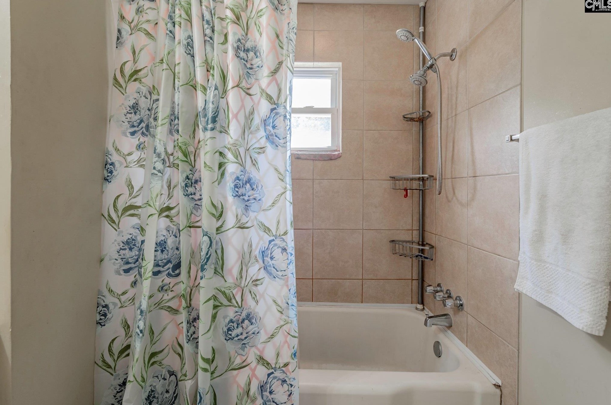 1832 Manley St, Cayce-West Columbia, SC 29033-1513