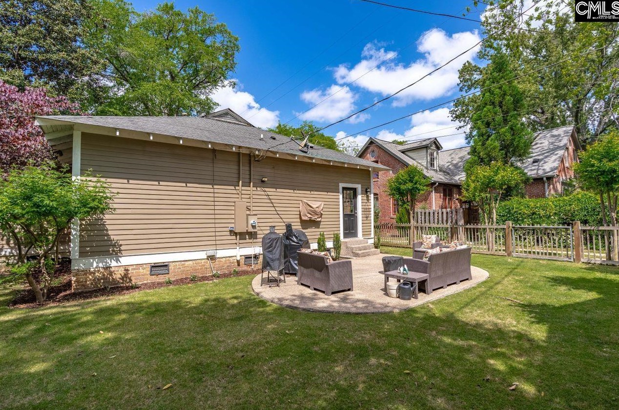 412 Maple St, Columbia SC  29205-0038 exterior