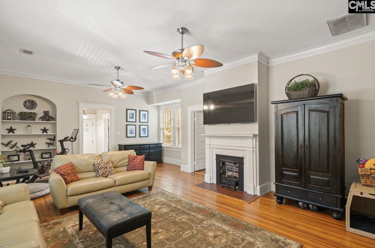 412 Maple St, Columbia SC  29205-0038 exterior