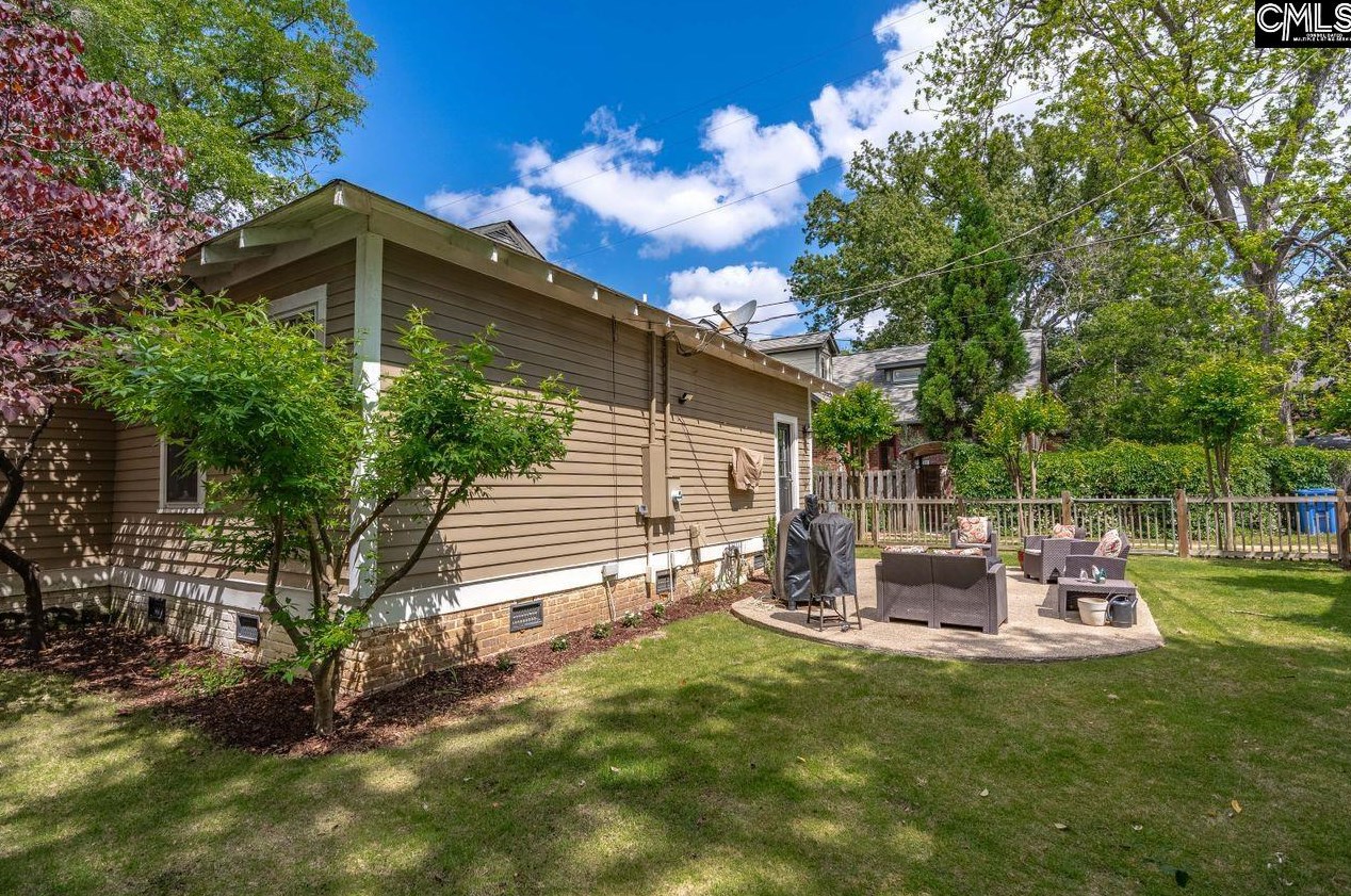 412 Maple St, Columbia SC  29205-0038 exterior