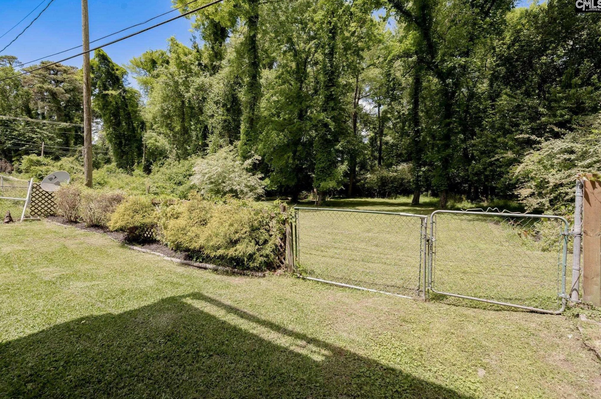 57 Downing St, Columbia SC 29209-1103 exterior