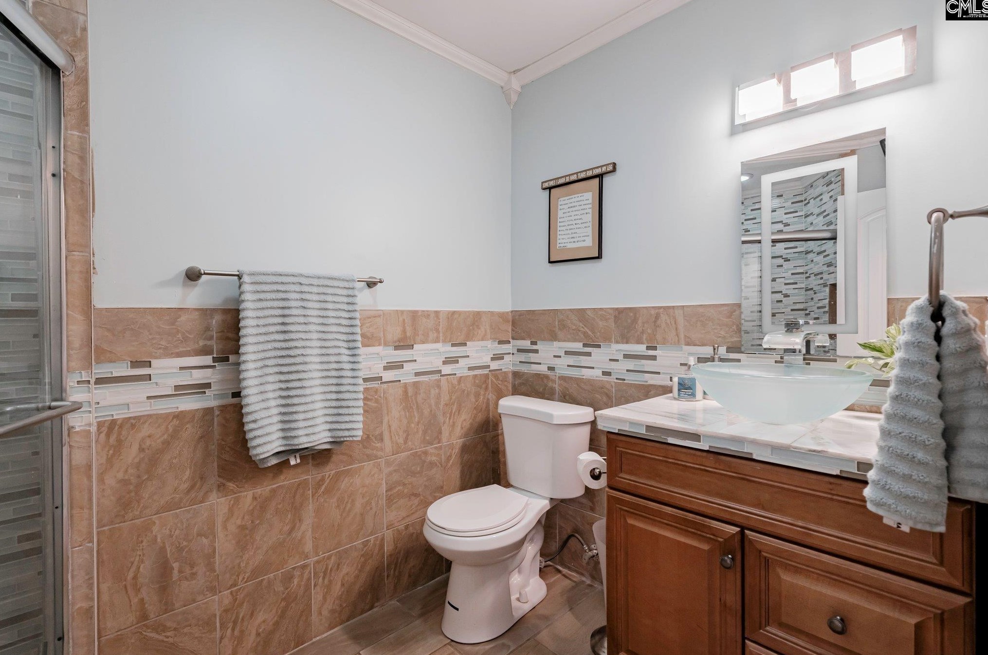 57 Downing St, Columbia SC 29209-1103 exterior