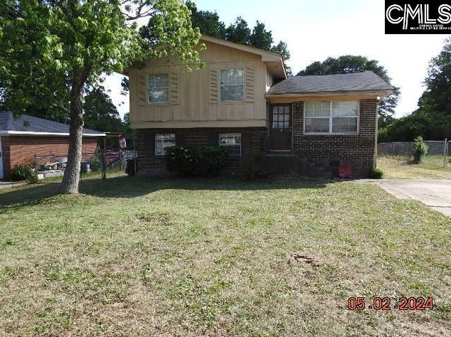 1009 Dawson Dr, Cayce-West Columbia, SC 29169-2304