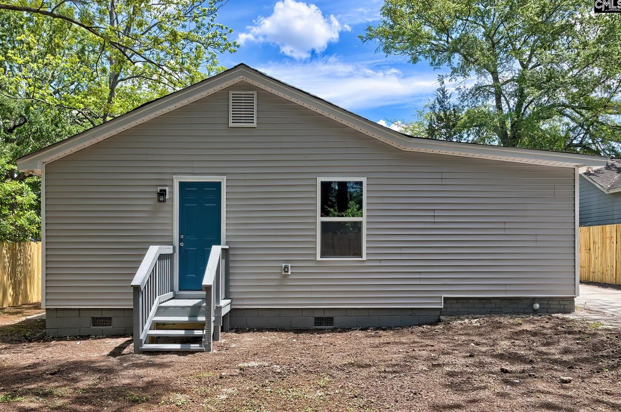 2303 Ervin St, Columbia SC  29204-2212 exterior