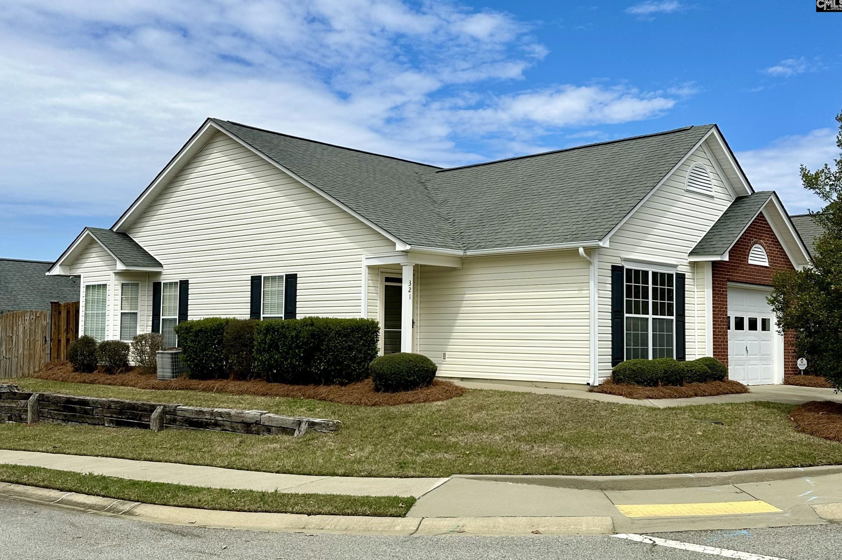 321 Woodhouse Dr, Irmo, SC 29063
