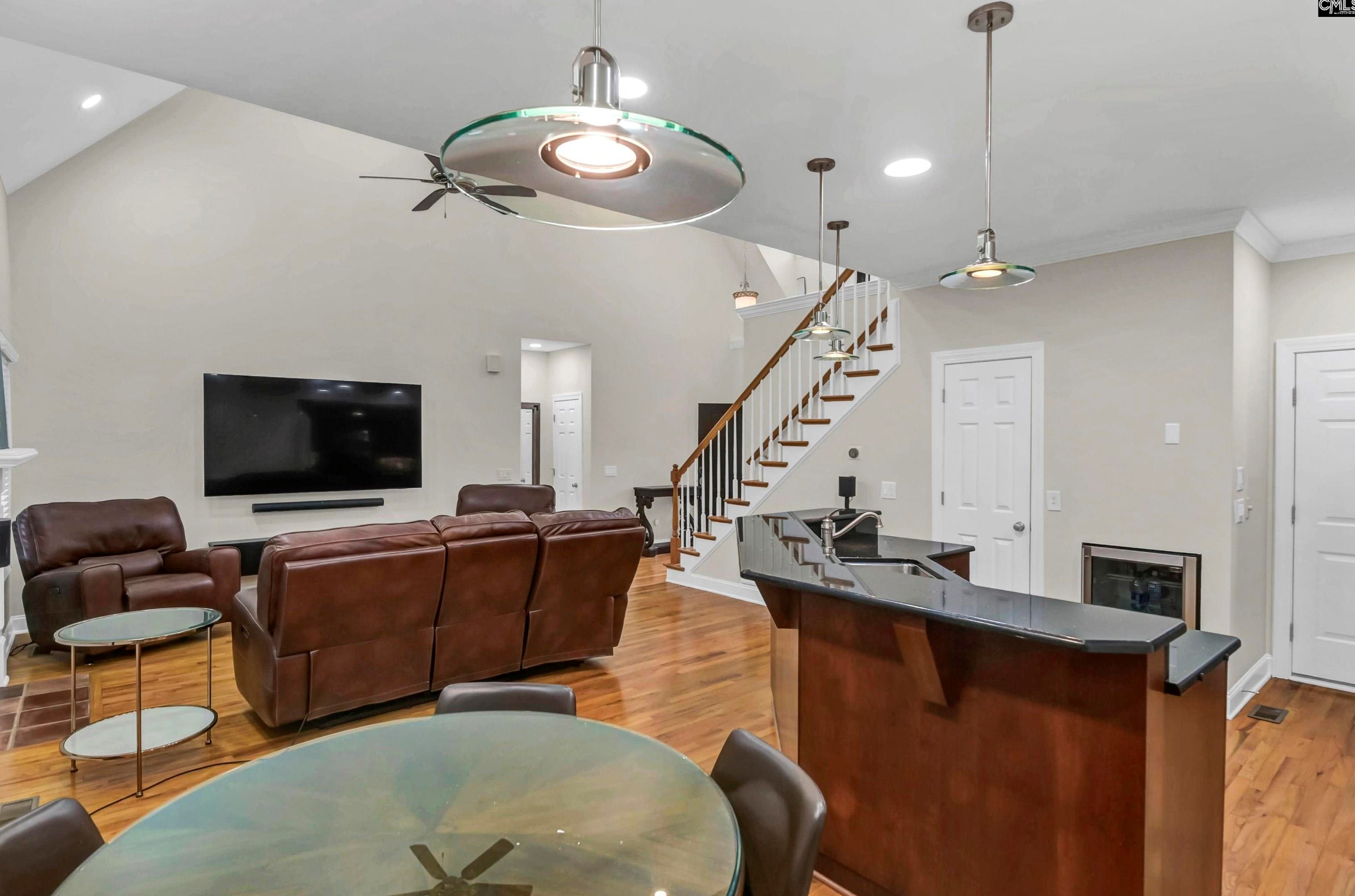 108 Riverhill Ct, Cayce-West Columbia SC  29033-4376 exterior