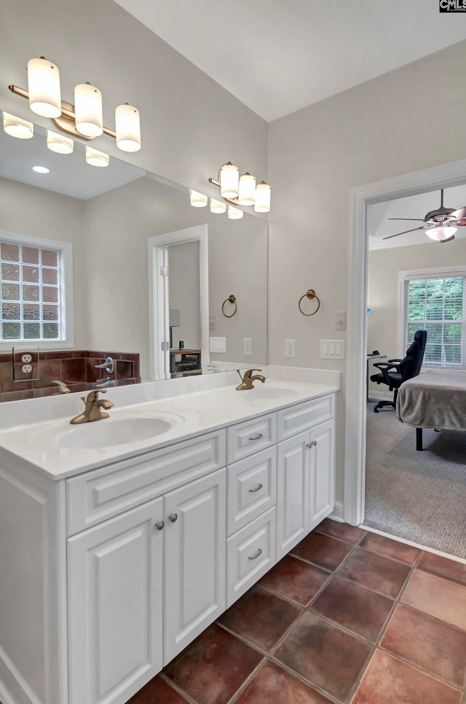 108 Riverhill Ct, Cayce-West Columbia SC  29033-4376 exterior