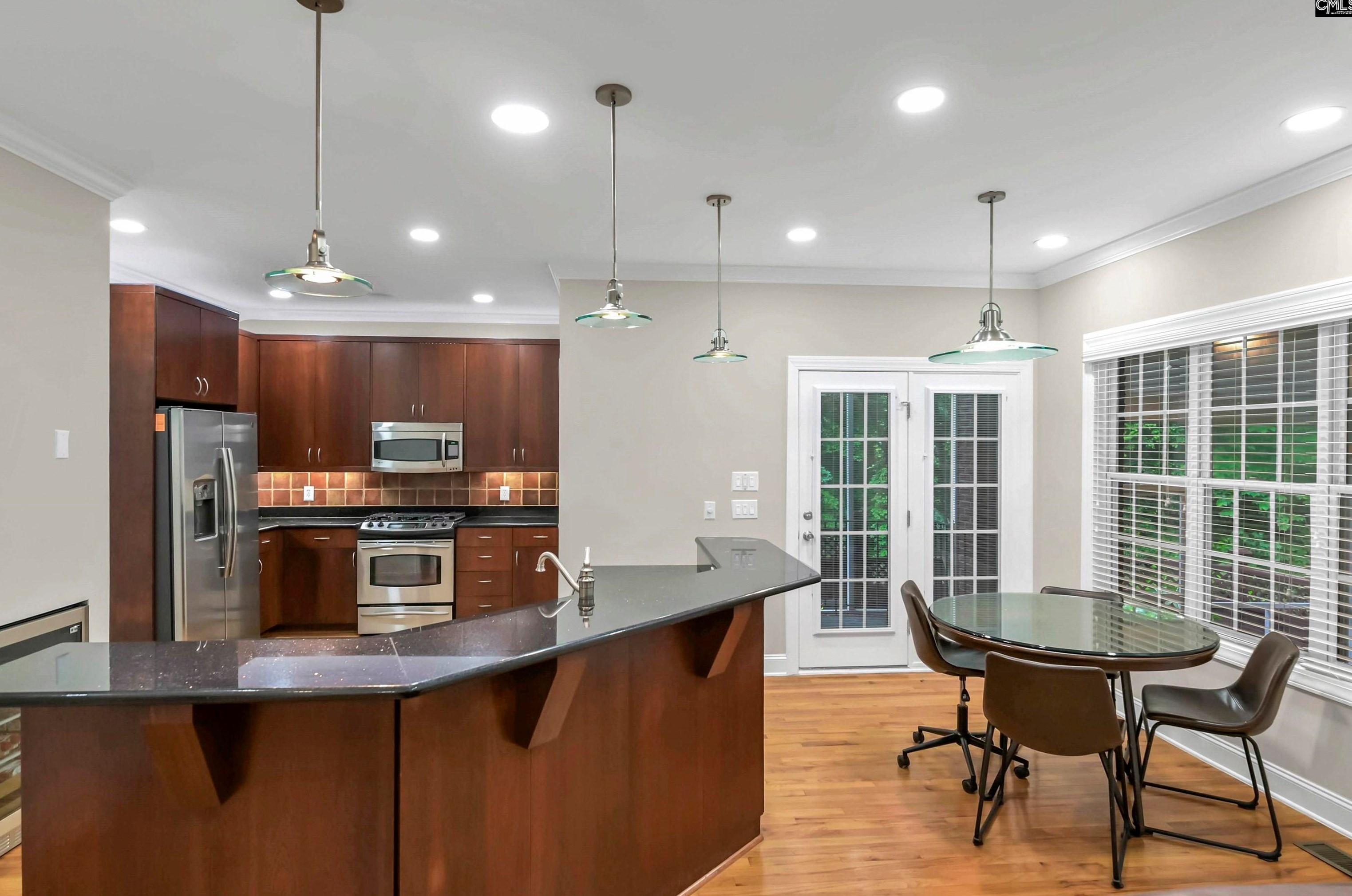 108 Riverhill Ct, Cayce-West Columbia SC  29033-4376 exterior