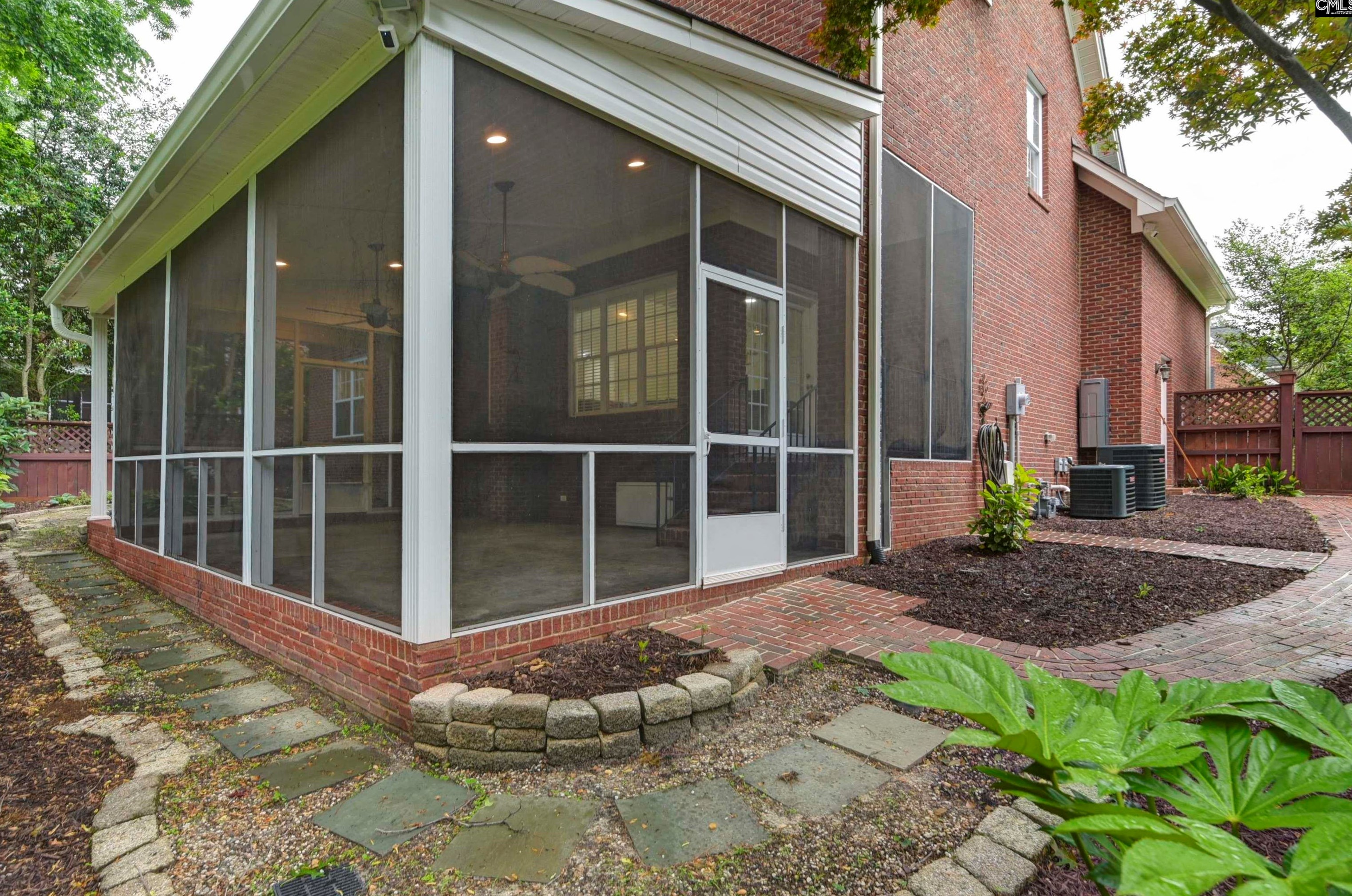 108 Riverhill Ct, Cayce-West Columbia SC  29033-4376 exterior