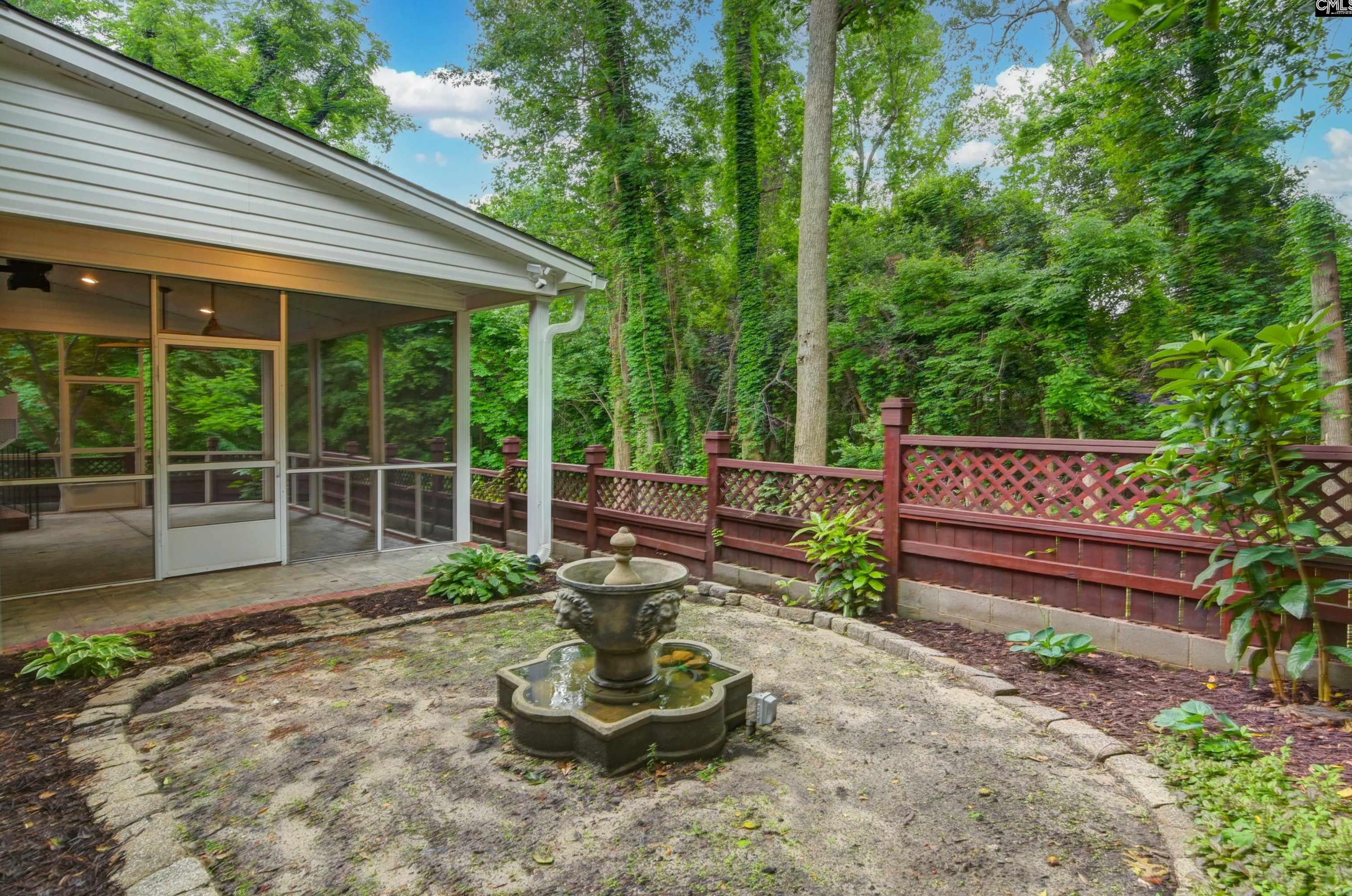 108 Riverhill Ct, Cayce-West Columbia SC  29033-4376 exterior