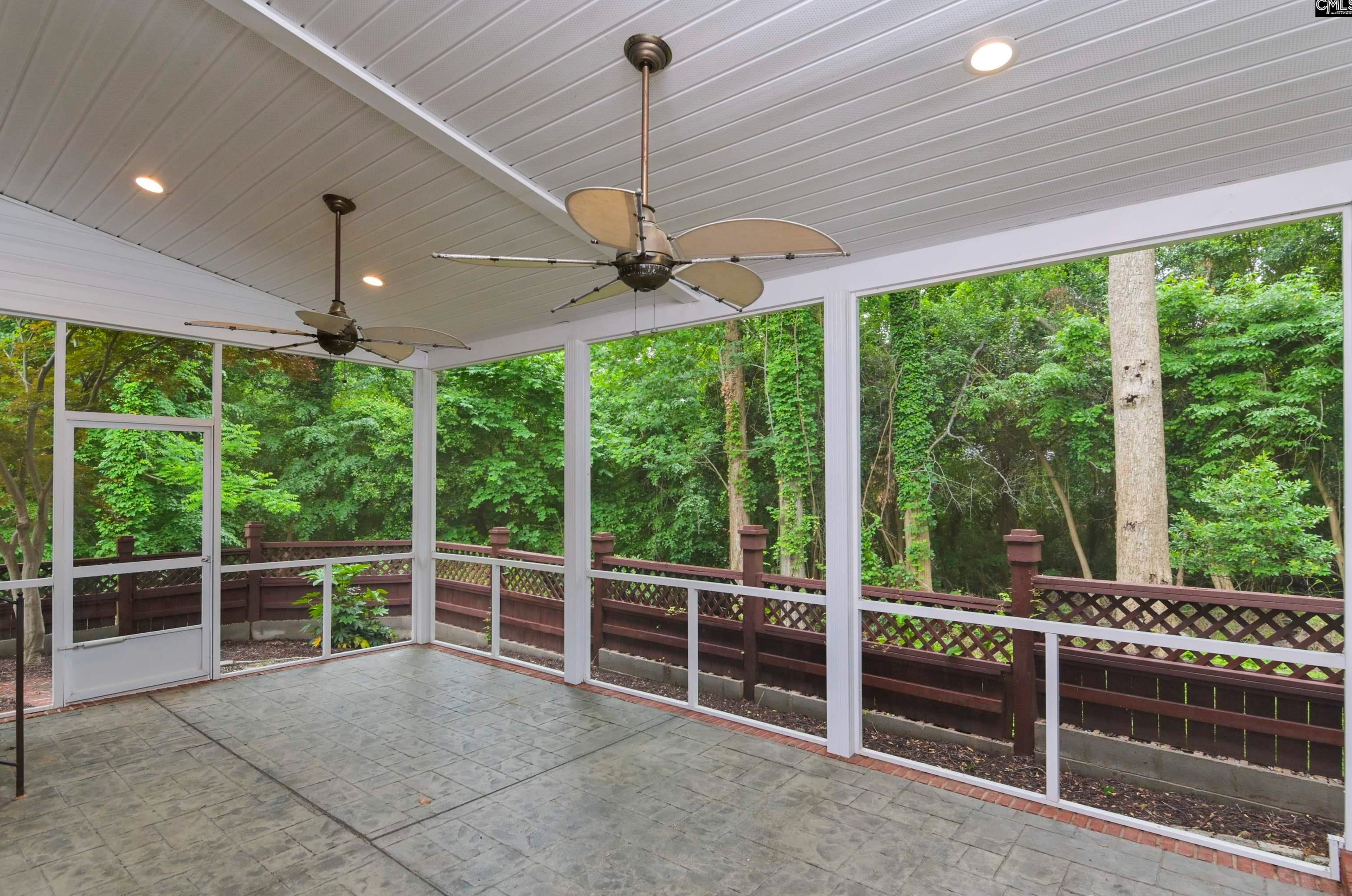 108 Riverhill Ct, Cayce-West Columbia SC  29033-4376 exterior