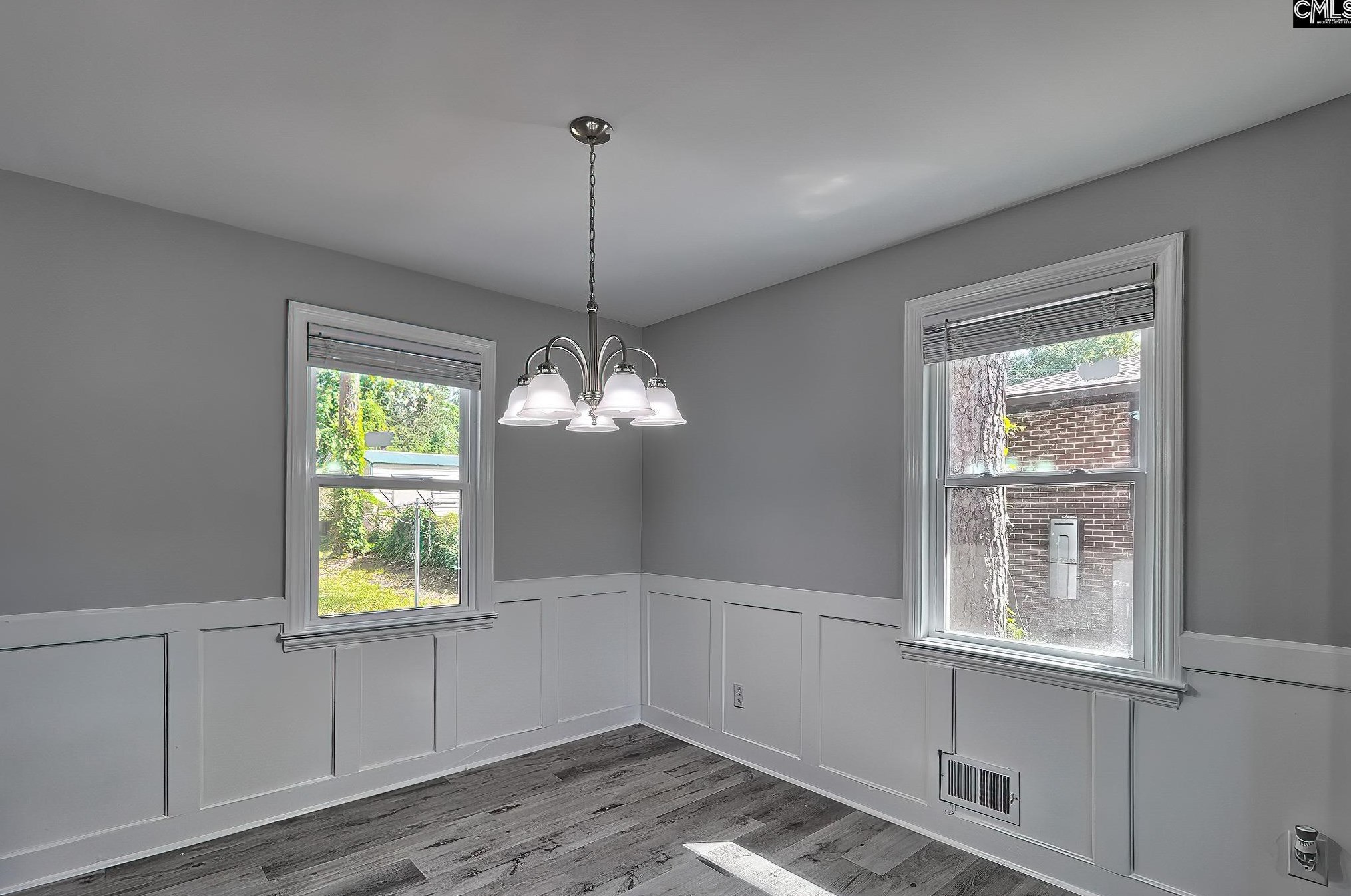 4057 Rosewood Dr, Columbia SC 29205-3743 exterior