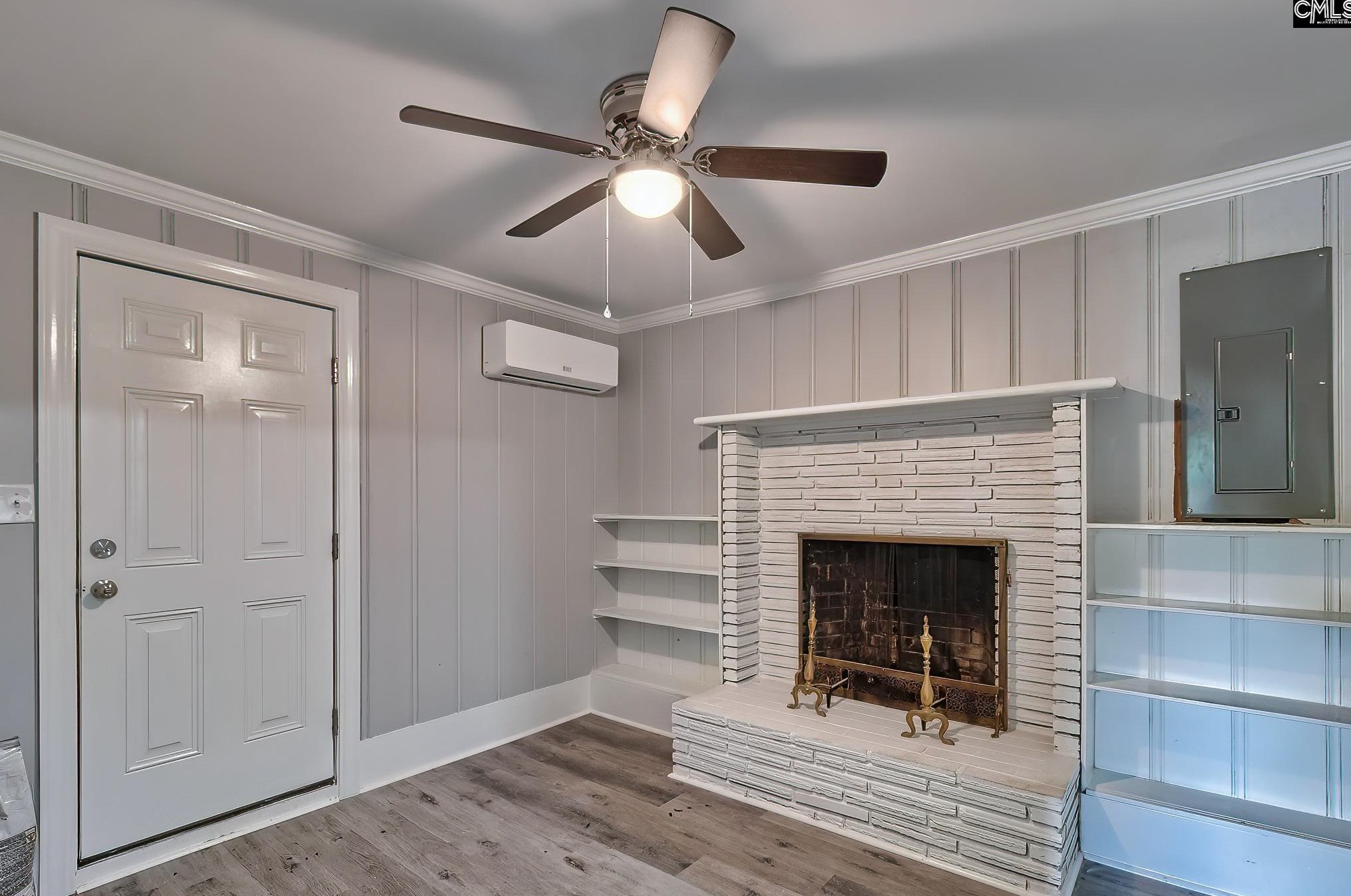 4057 Rosewood Dr, Columbia SC 29205-3743 exterior