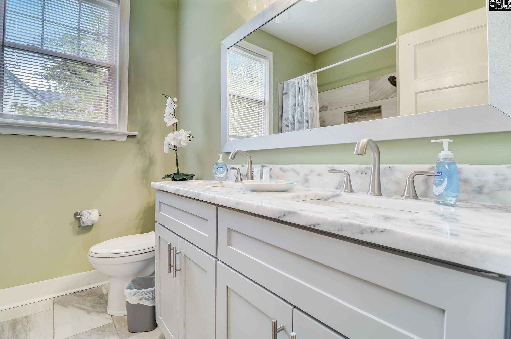 3515 Rosewood Dr, Columbia SC 29205-3448 exterior