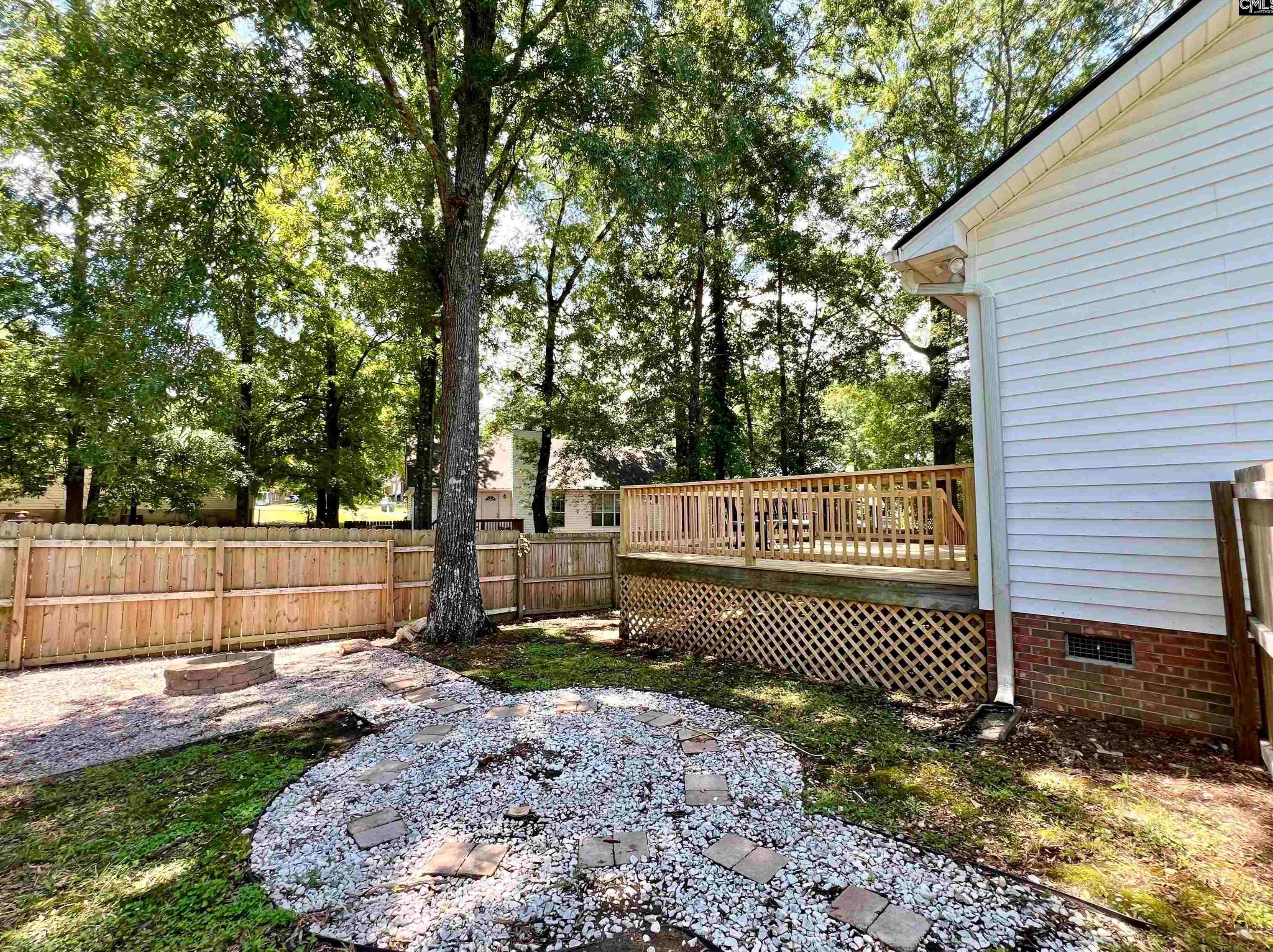 160 Chippenham Cir, Columbia SC 29210-3843 exterior