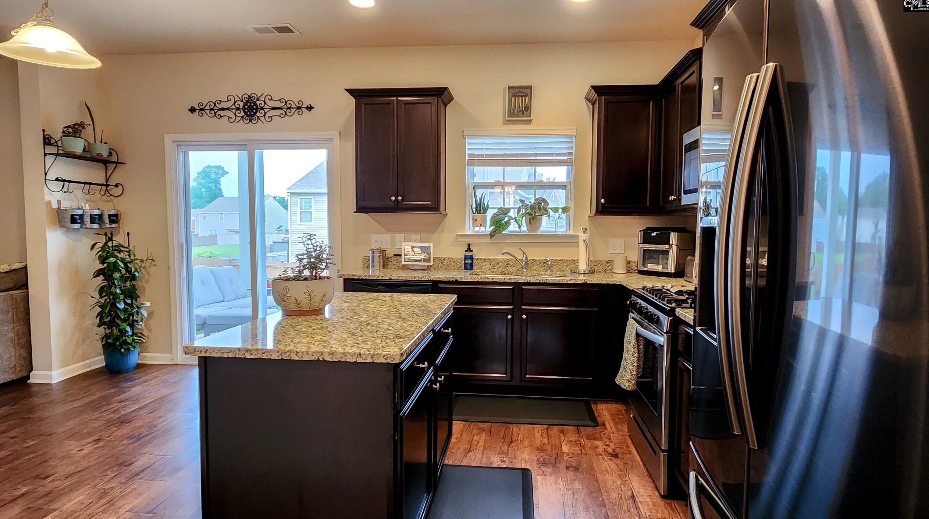 502 Eagles Rest Dr, Lake Murray SC 29036-6114 exterior