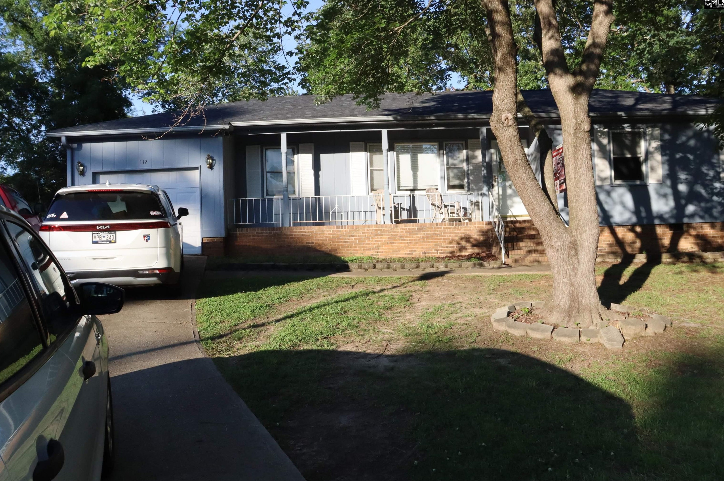 112 Lely Ct, Irmo, SC 29063-2136